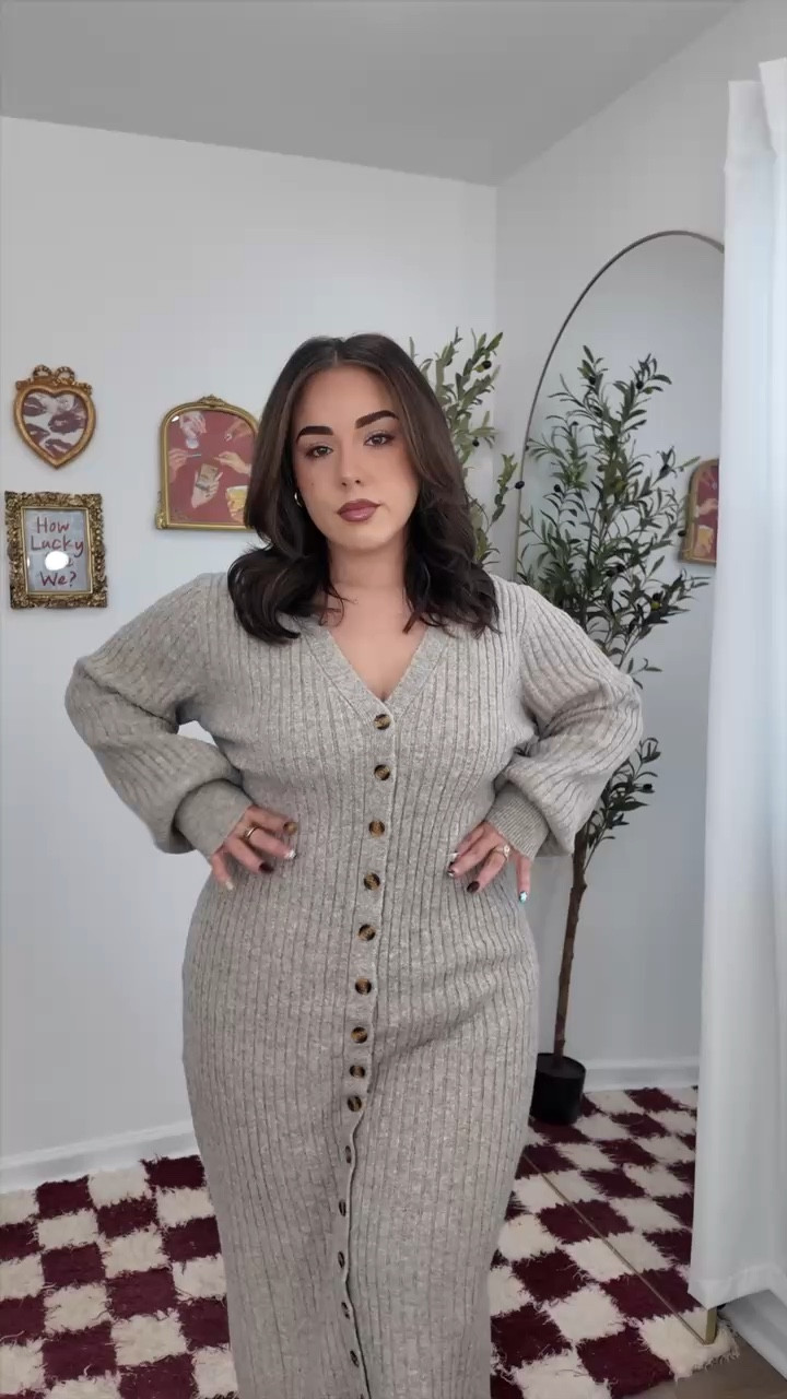 Sweater Weather find long cardigan 🩶 

#LTKPetite #LTKMidsize #LTKHoliday