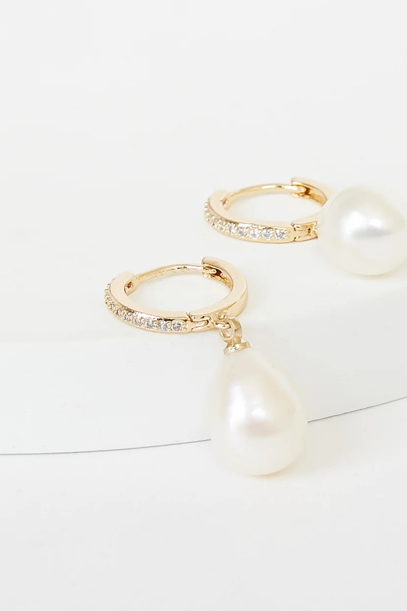 Divine Connection 14KT Gold Pearl Mini Hoop Earrings | Lulus (US)