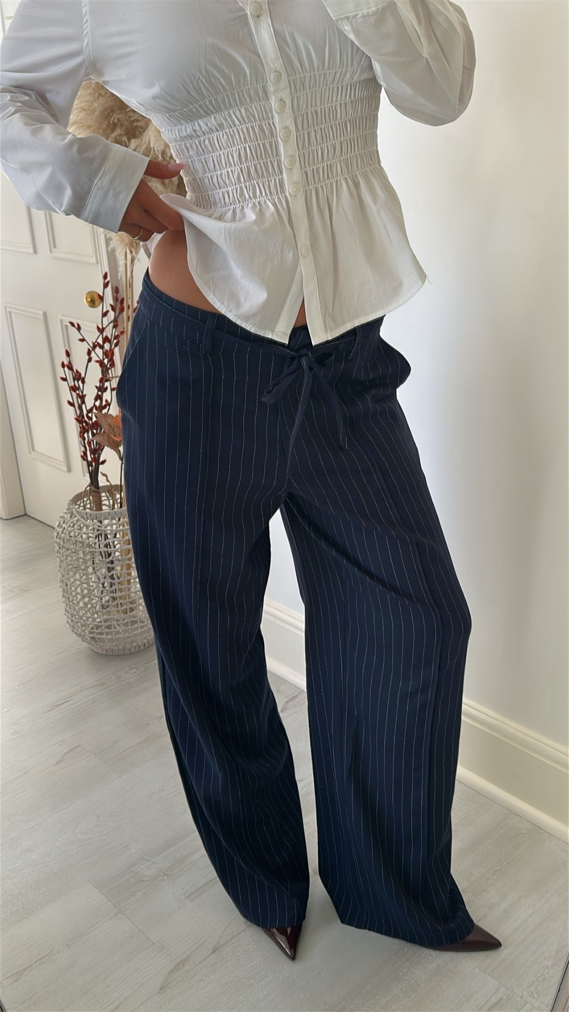 The pants I’m obsessed🫶🏼

#LTKuk #LTKstyletip #LTKwinter