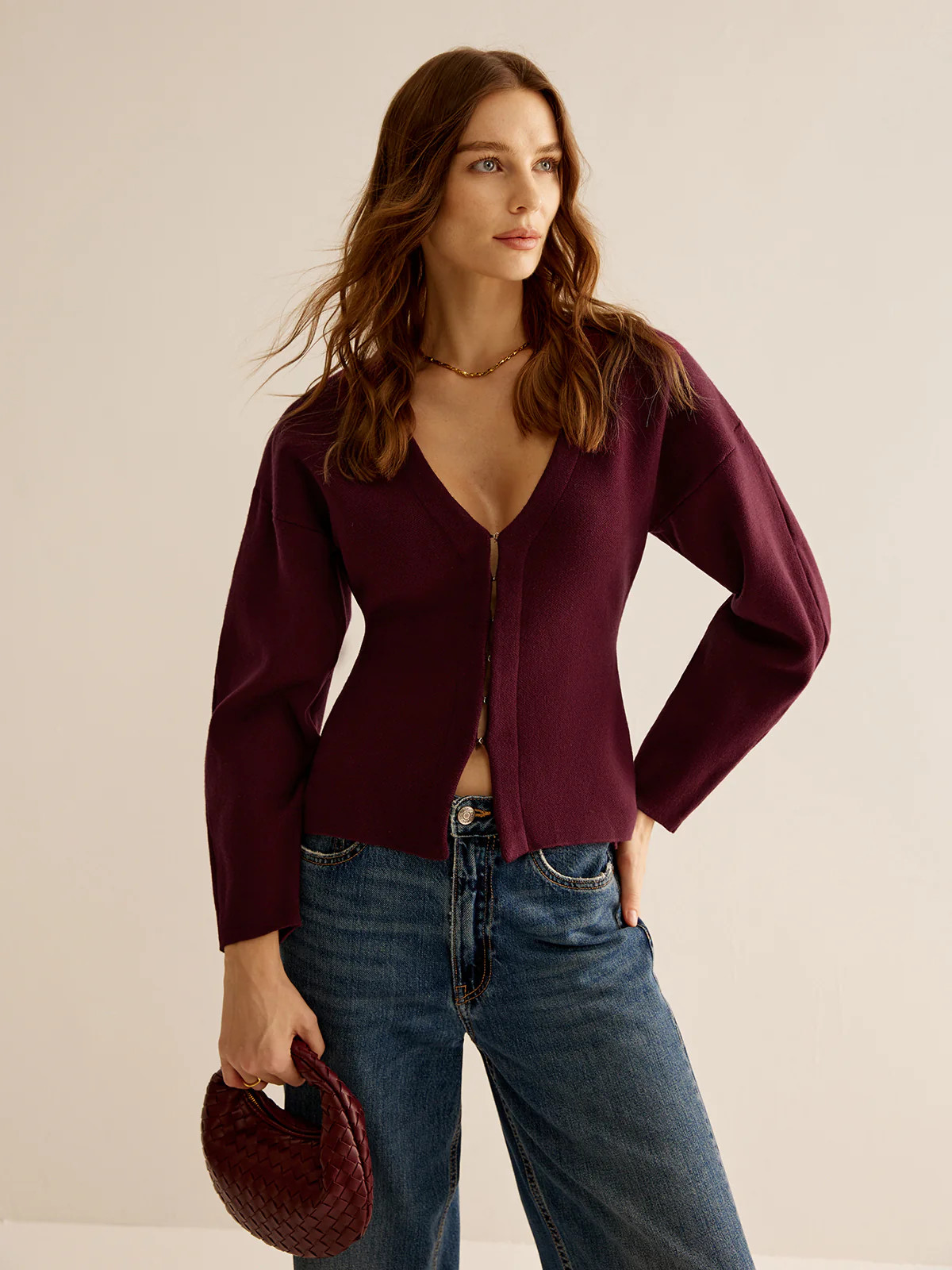 V-Neck Versatile Slim Fitted Cardigan | Commense