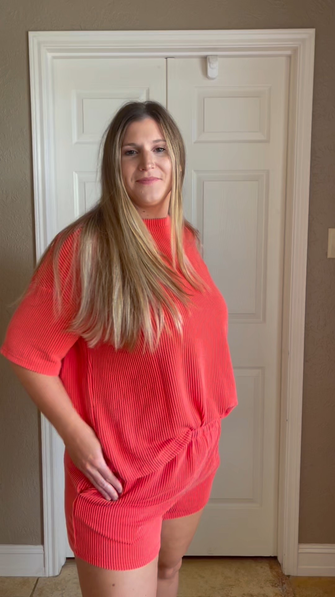 I wish you could feel how soft this is. The BEST ribbed set. In size large 

#LTKMidsize #LTKStyleTip #LTKBump