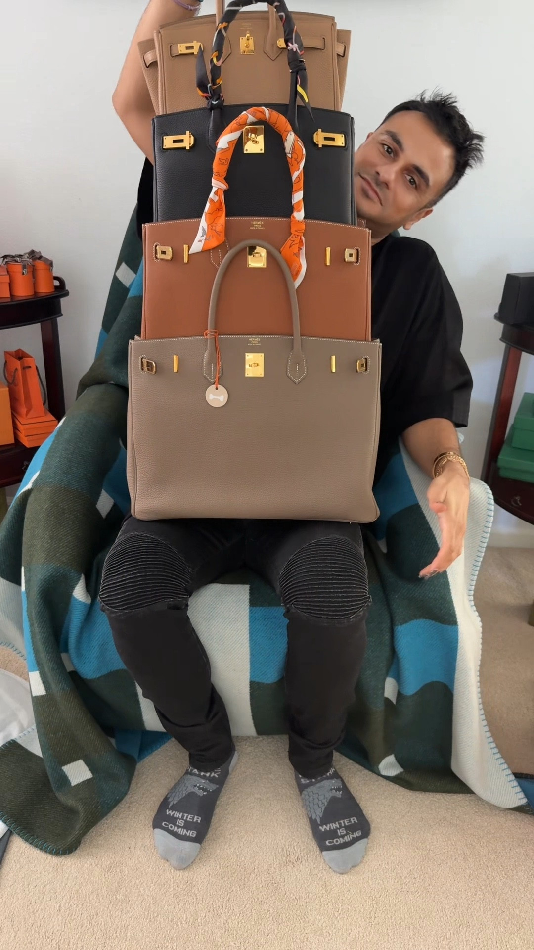 What’s in my Birkin? #birkin #whatsinmybag #hermesbirkin #birkinbag #whatsinmypurse  

#LTKstorytime #LTKootd #LTKgrwm