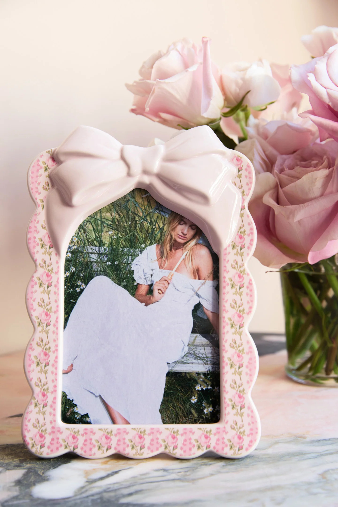 Decorative Bow Frame | LoveShackFancy