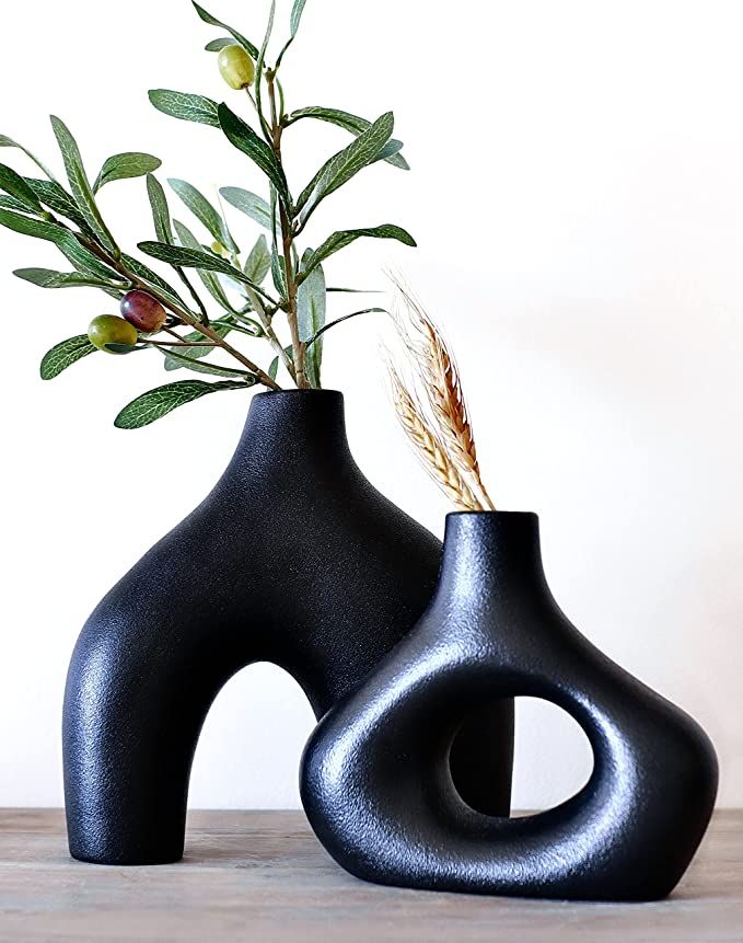 Carrot's Den - Black Donut Vase, Set of 2, Minimalist Nordic Style, Ceramic Hollow Vase Decor - T... | Amazon (US)