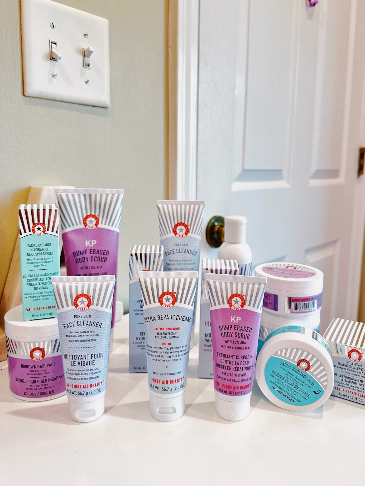 loving my new First Aid Beauty products 💅💅

#LTKbeauty #LTKBeautySale #LTKU