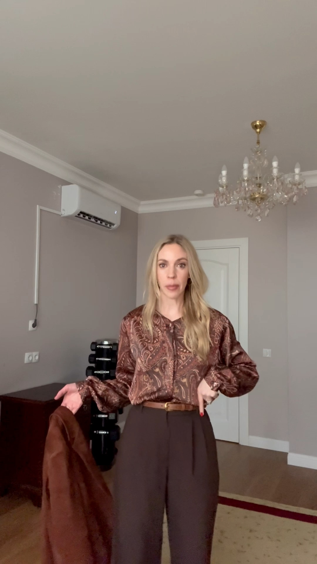 Business casual for spring, workwear look, paisley top, office style, chocolate brown trousers, suede blazer 

#LTKOver40 #LTKWorkwear #LTKootd