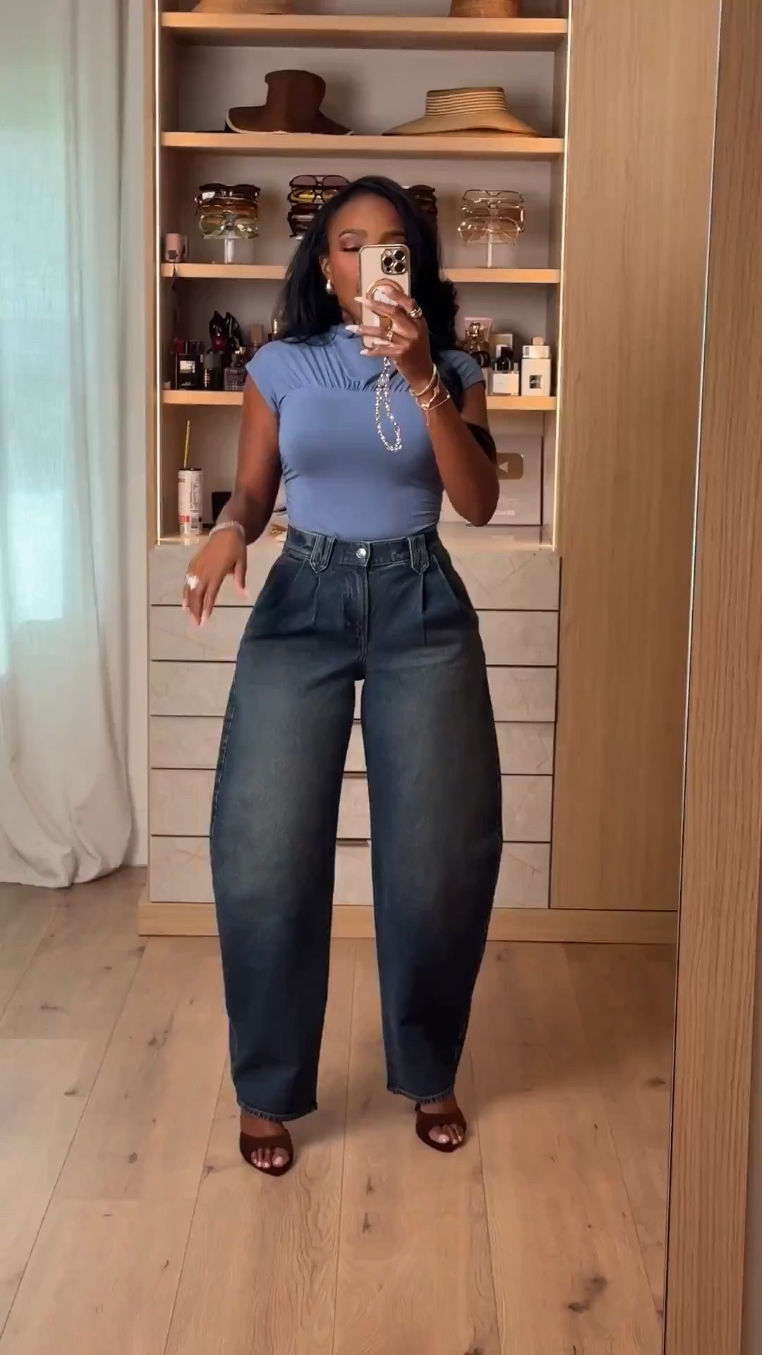 THE JEANS 😮‍💨👖

That waist-to-hip fit is EVERYTHING. These high-waisted jeans hug in all the right places while still giving that relaxed, effortless denim look. Paired with a fitted top and heels, this is such an easy elevated everyday outfit.

high waisted jeans, flattering denim, curvy fit jeans, casual chic outfit, fall denim outfit

Wearing: Size Small | 5’4” | 140 lbs | 34D-27-40

📲 Download the FREE LTK app & follow me (@kirasfashionfinds) to shop all my daily finds.

#LTKPetite #LTKStyle