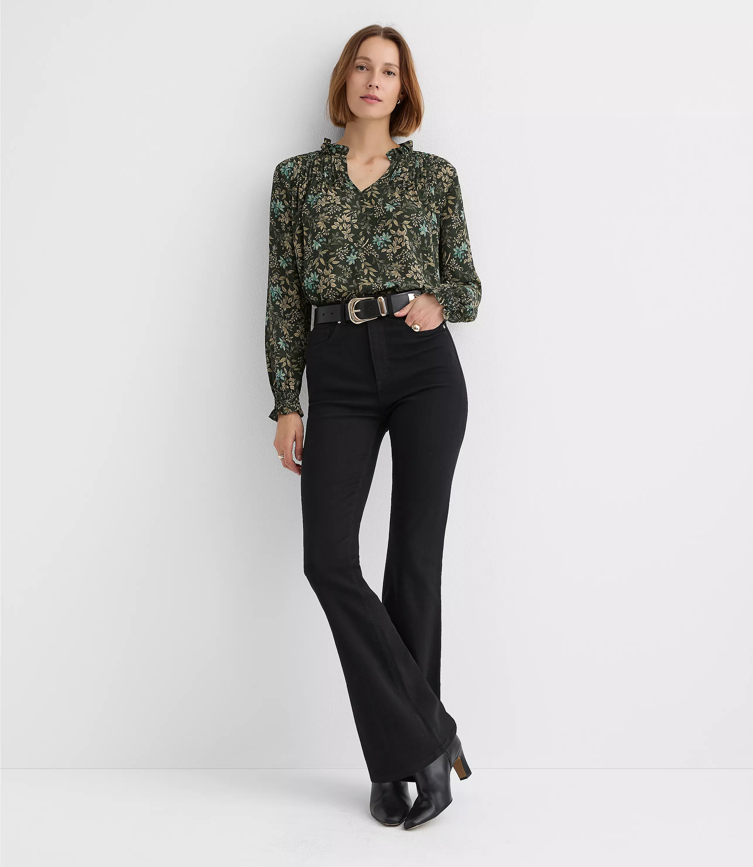 High Rise Slim Flare Jeans in Jet Black Wash | LOFT