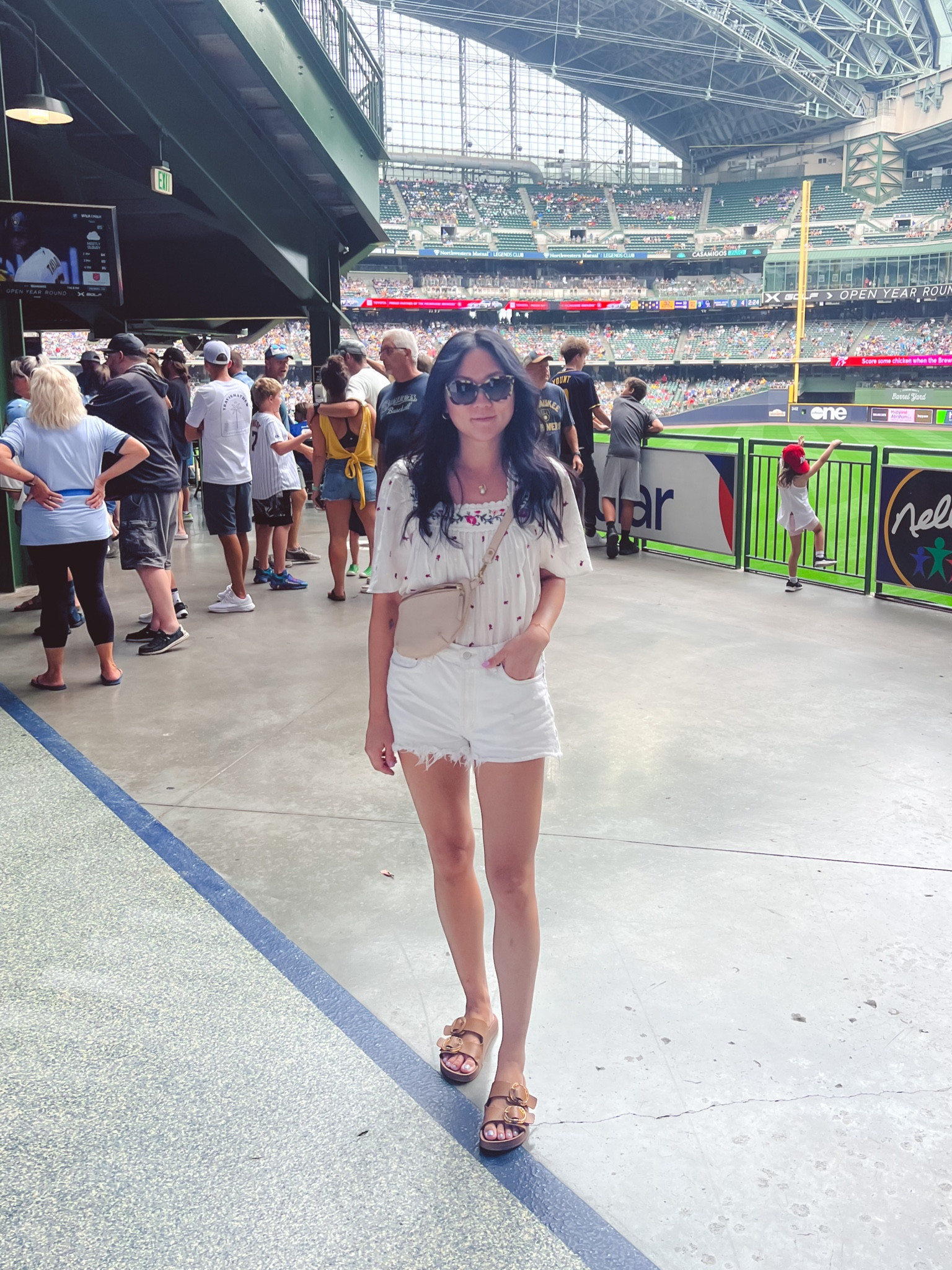 Bringing a little French flavor to the ball game with this cute @sezane top 🌸 

#LTKstyletip #LTKshoecrush #LTKitbag