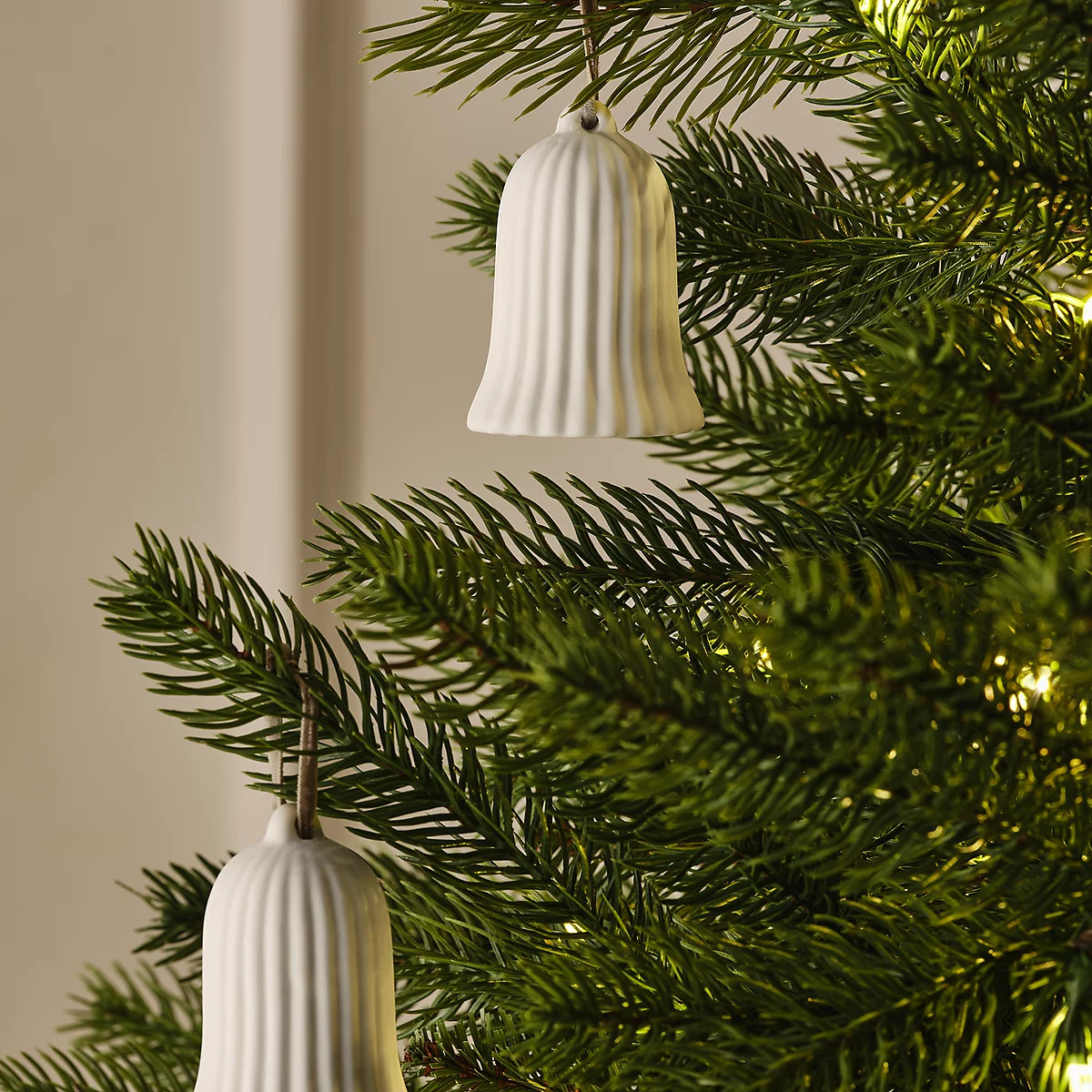 Ceramic Bell – 6.5cm | The White Company UK & ROW