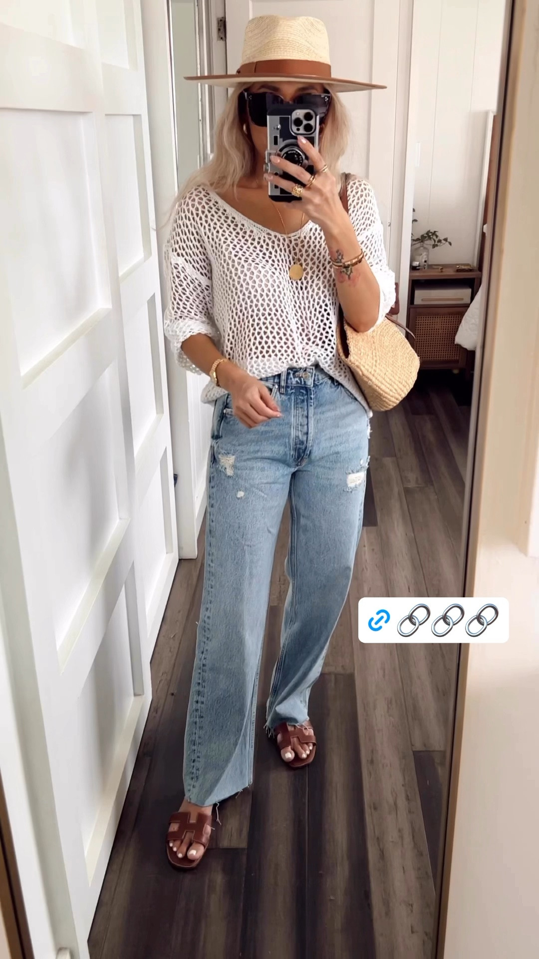 Perfect investment if you’re looking for a loose fit PETITE LENGTH pants! These are relaxed and perfect for 5 foot me! True to size! 

#LTKshoecrush #LTKFind #LTKstyletip