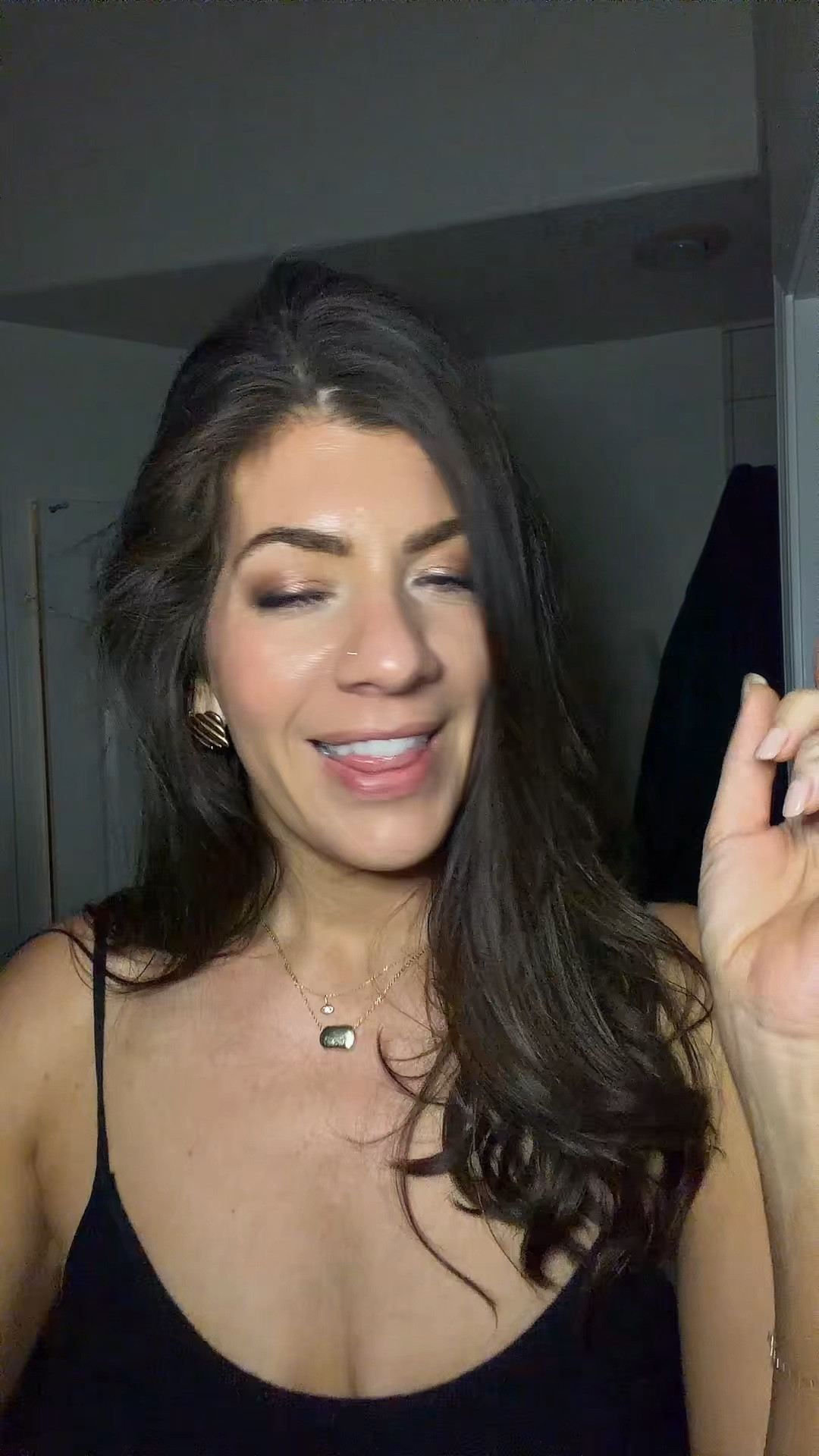 Ulta Beauty sale, Ulta 21 Days of Beauty, 21 Days of Beauty deals, beauty sale 2026, makeup sale, skincare sale, mature skin, hydrating skincare, skincare routine, skincare essentials, beauty, makeup, make up, makeup must haves, everyday makeup routine, full glam makeup, natural makeup look, dewy makeup, long lasting makeup, trending beauty products, hair tools, hair styling tools, hair care routine, frizz control, beauty favorites

#LTKBeauty #LTKOver40 #LTKSaleAlert