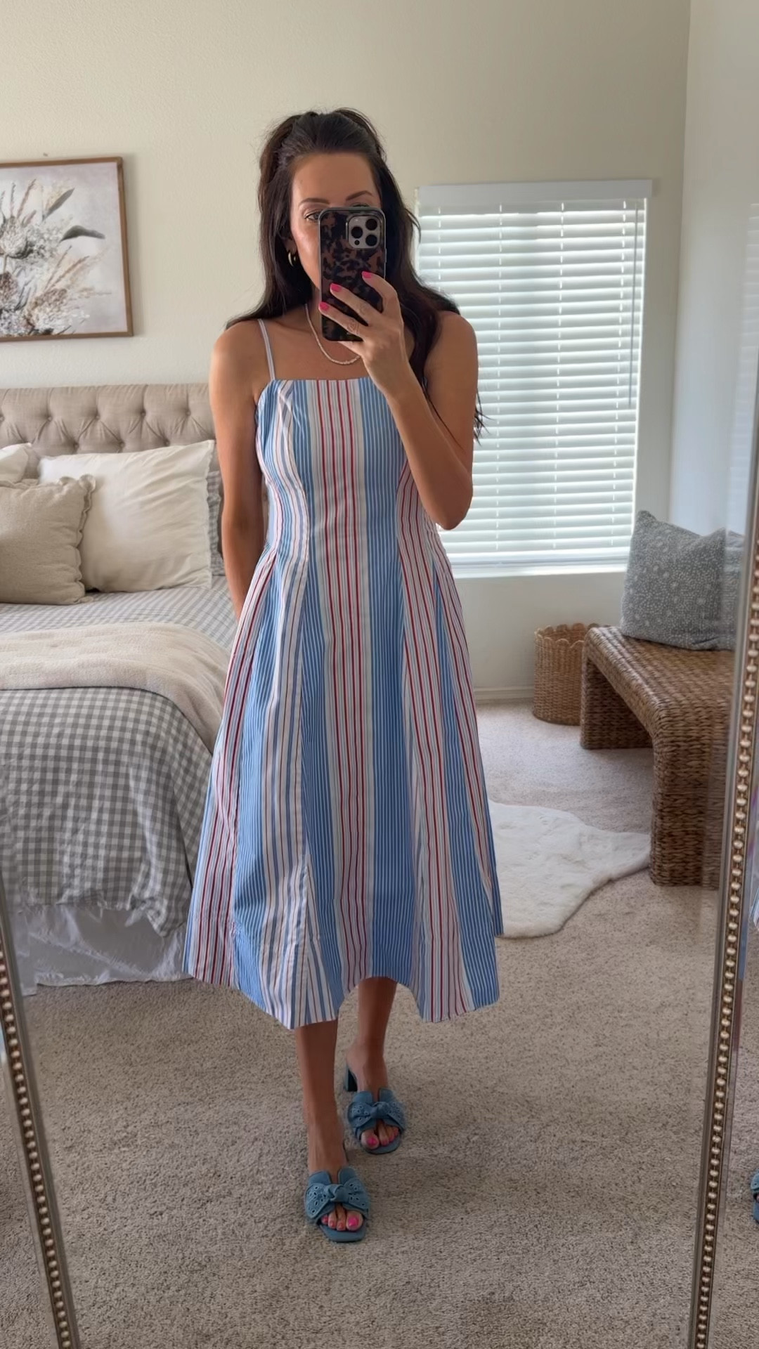 New Walmart dress in a small 

#LTKSeasonal #LTKmomlife #LTKootd