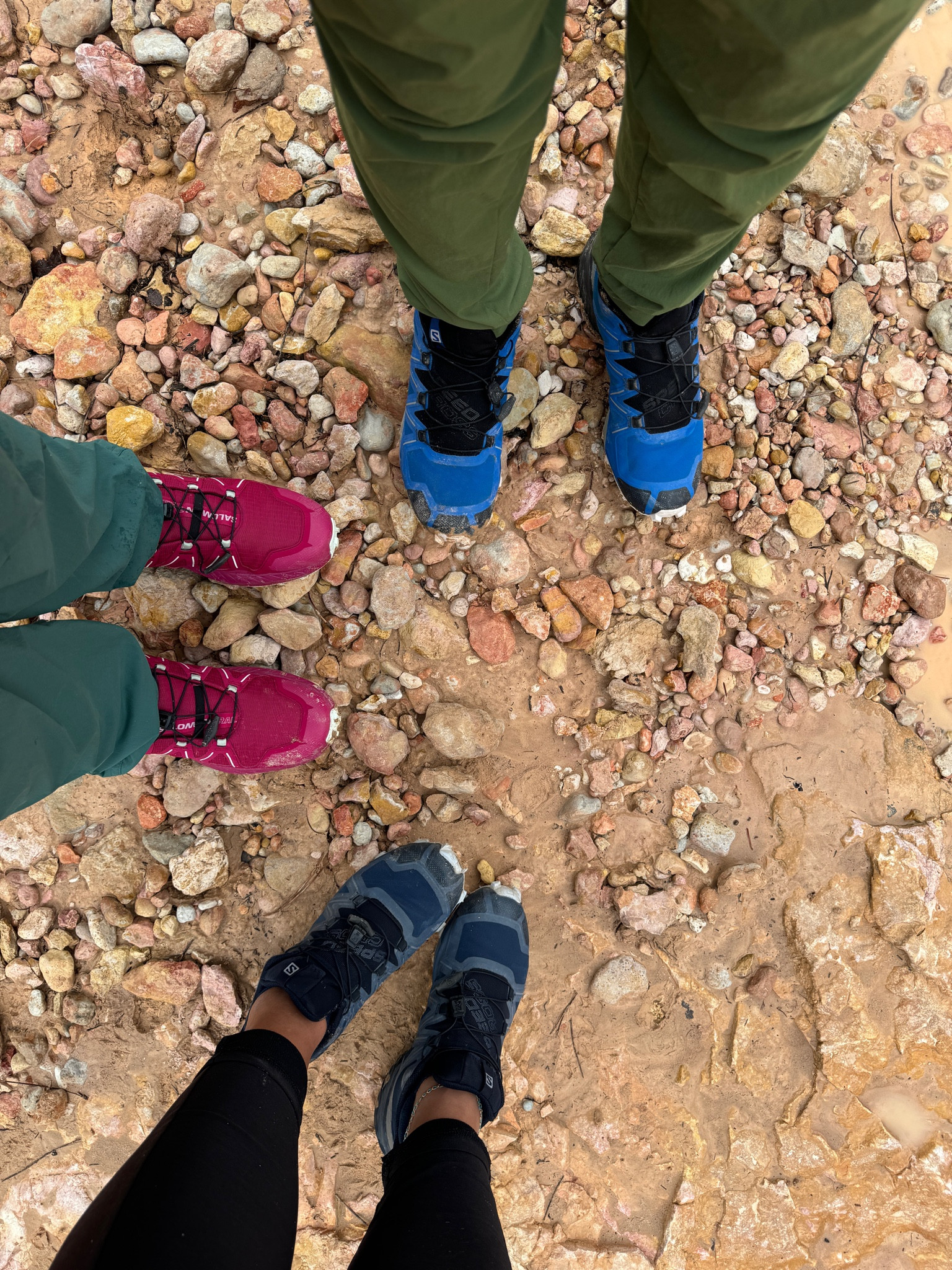 Always and forever our favorite adventure clothes. Salomon Speedcross trail shoes, REI hiking pants and the Athleta Headlands Hybrid tights. These adventure clothes hold up to almost everything we throw at them. Including creek hopping and general canyon shenanigans. 