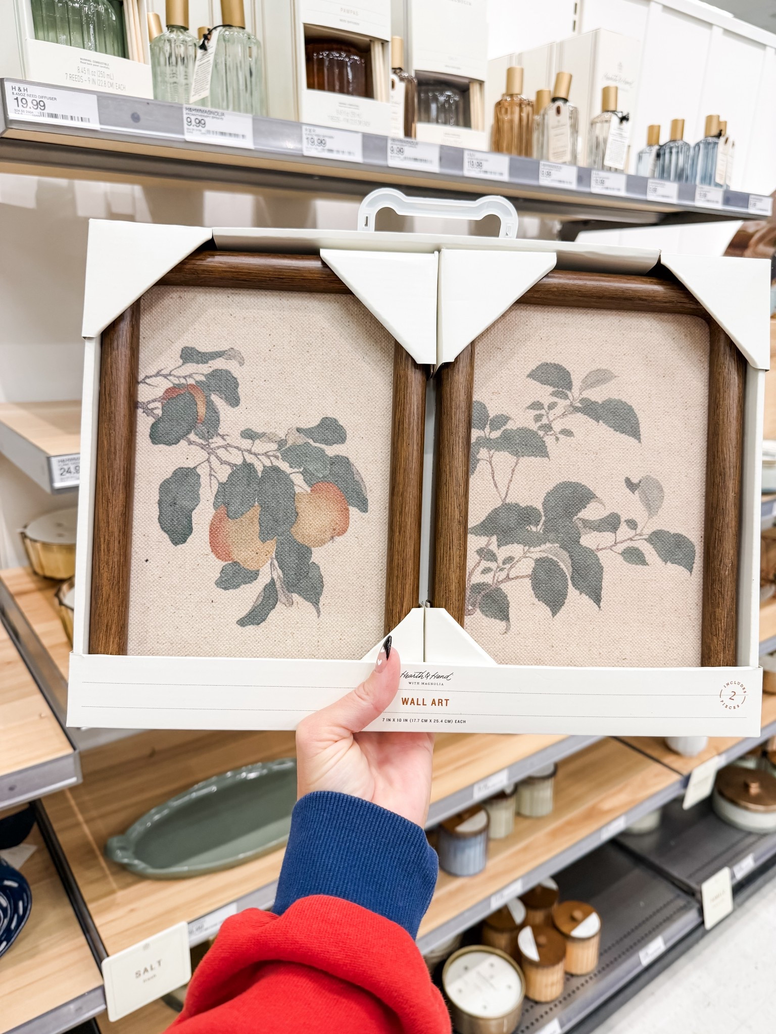 These pictures are so adorable together 

#LTKSeasonal #LTKHome