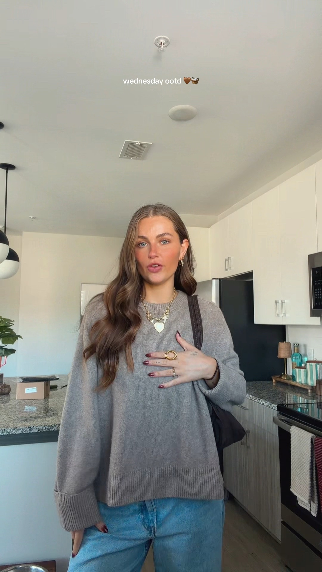 happy wednesday! 
such a cozy ootd for the fall 🧸🍂 

#LTKSeasonal #LTKStyleTip #LTKFindsUnder100