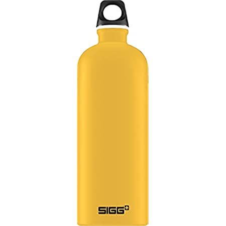 SIGG - Aluminum Water Bottle - Traveller Green - With Screw Cap - Leakproof, Lightweight, BPA Free - | Amazon (US)
