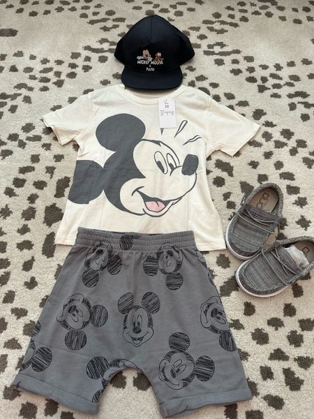 Disney World Mickey Mouse toddler boy outfit! Love this one! 

Toddler boy outfit inspo, disney world outfit inspo 

#LTKkids #LTKunder50 #LTKFind