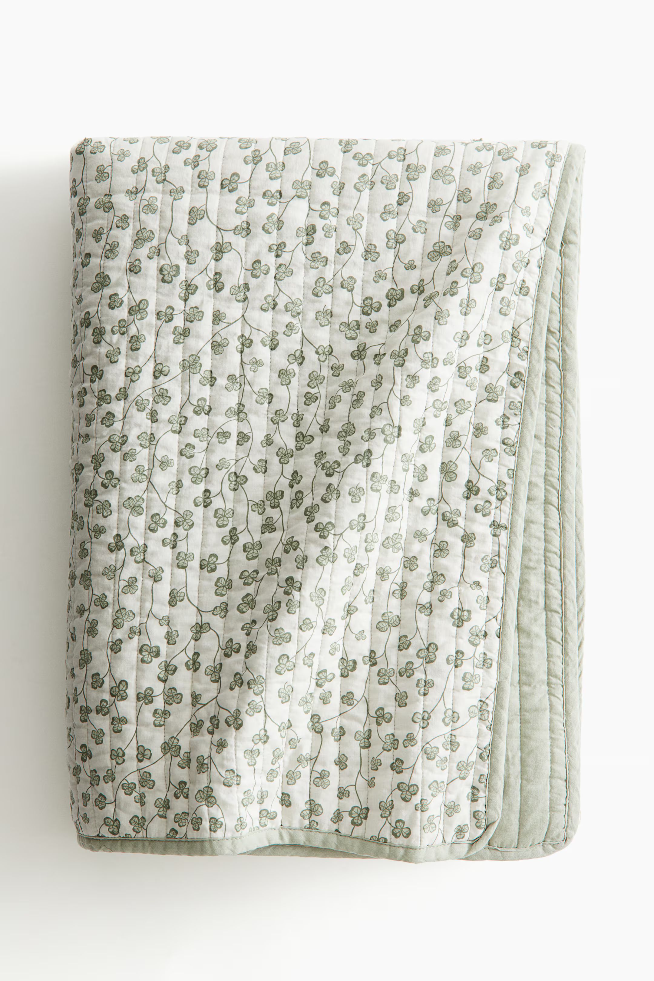 Quilted Cotton Bedspread | H&M (US + CA)