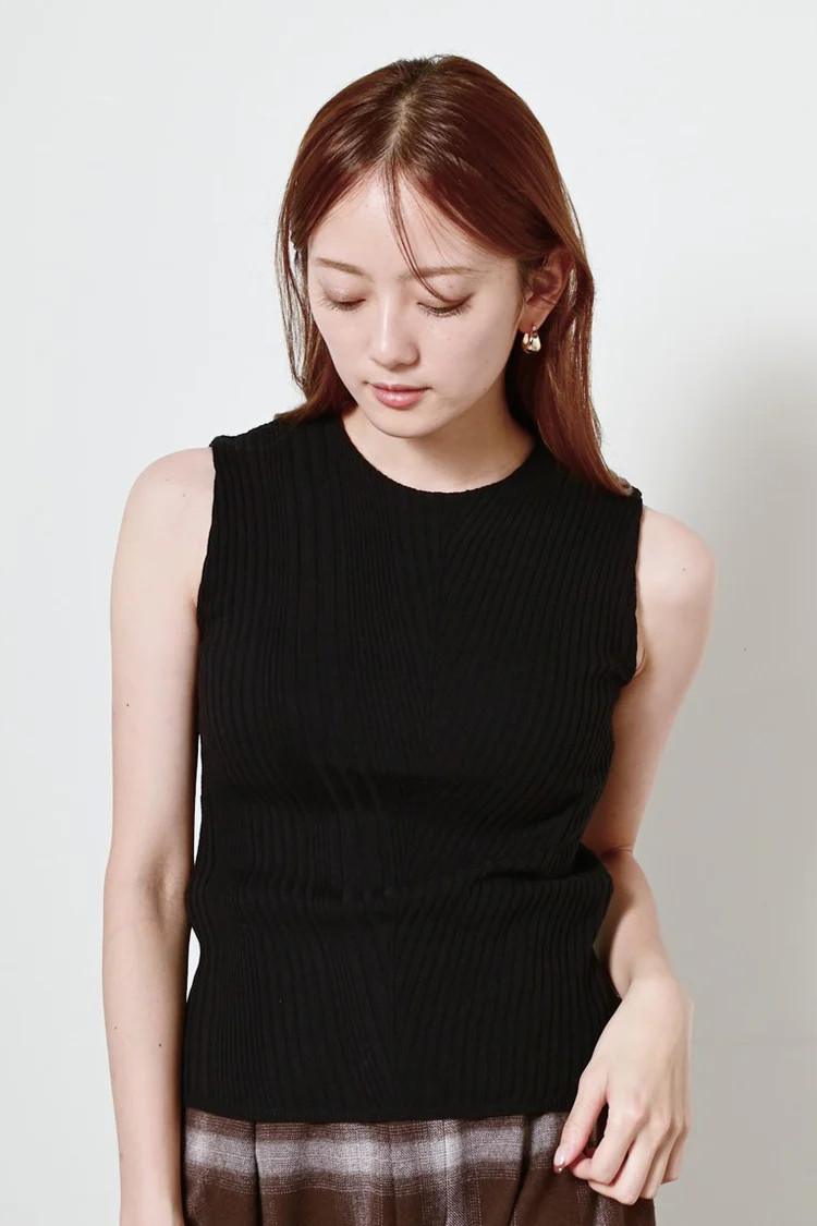 Slanting Knit Tank Top | SNIDEL