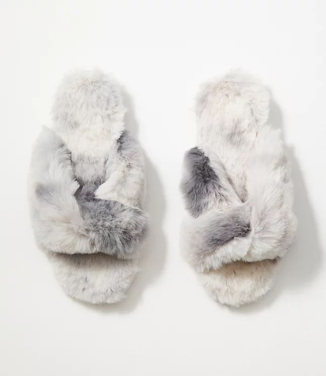 Tie Dye Criss Cross Faux Fur Slippers | LOFT