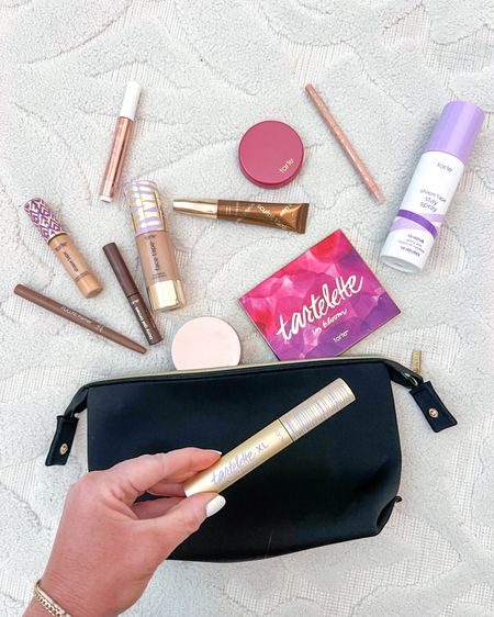 Tarte Custom Kit sale! 🎉 seven full-size items for $69 plus a make up bag and free shipping (that’s a deal up to 70% off!)
(I also added my exact products)

#LTKSaleAlert #LTKFindsUnder100 #LTKBeauty