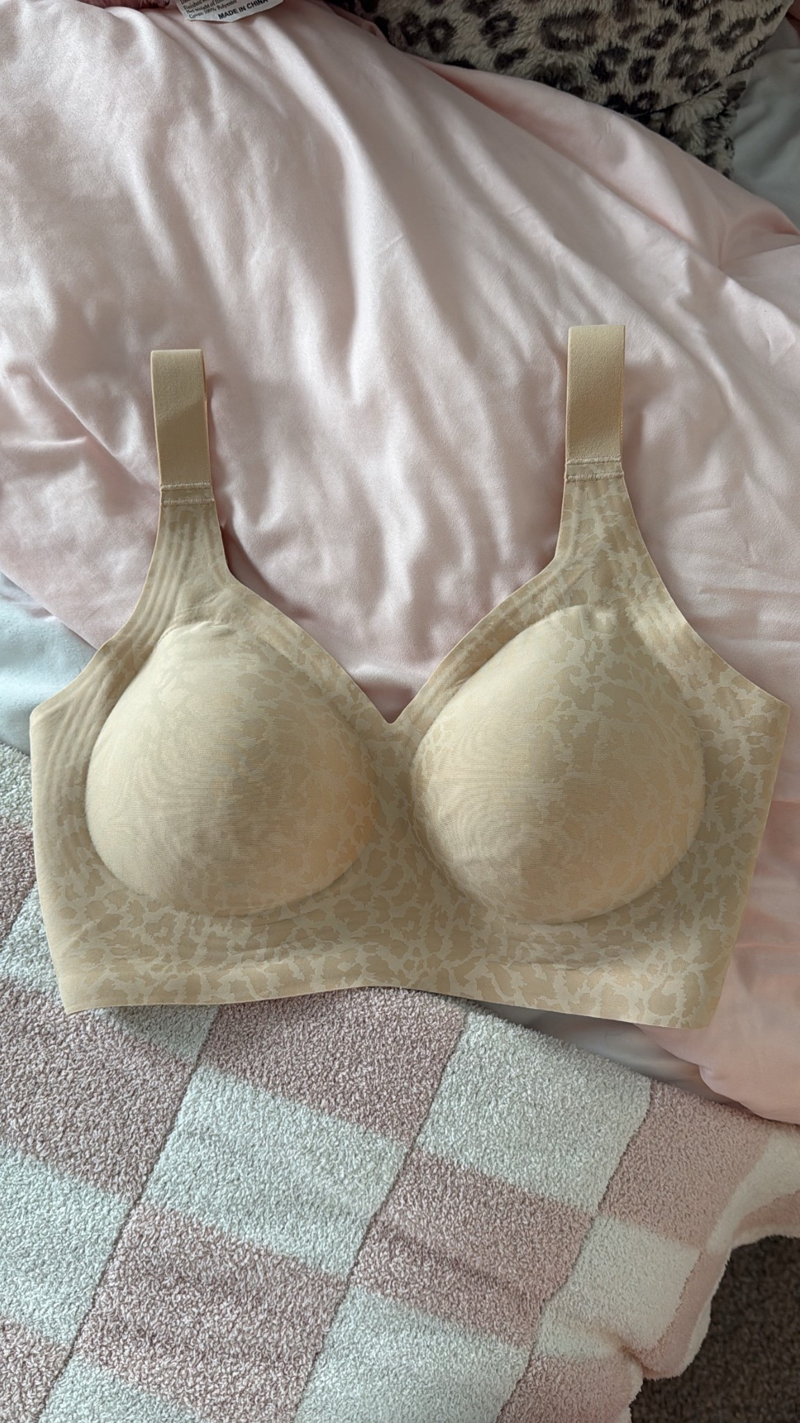 Seamless bra currently on salee

#LTKMidsize #LTKPetite #LTKSaleAlert