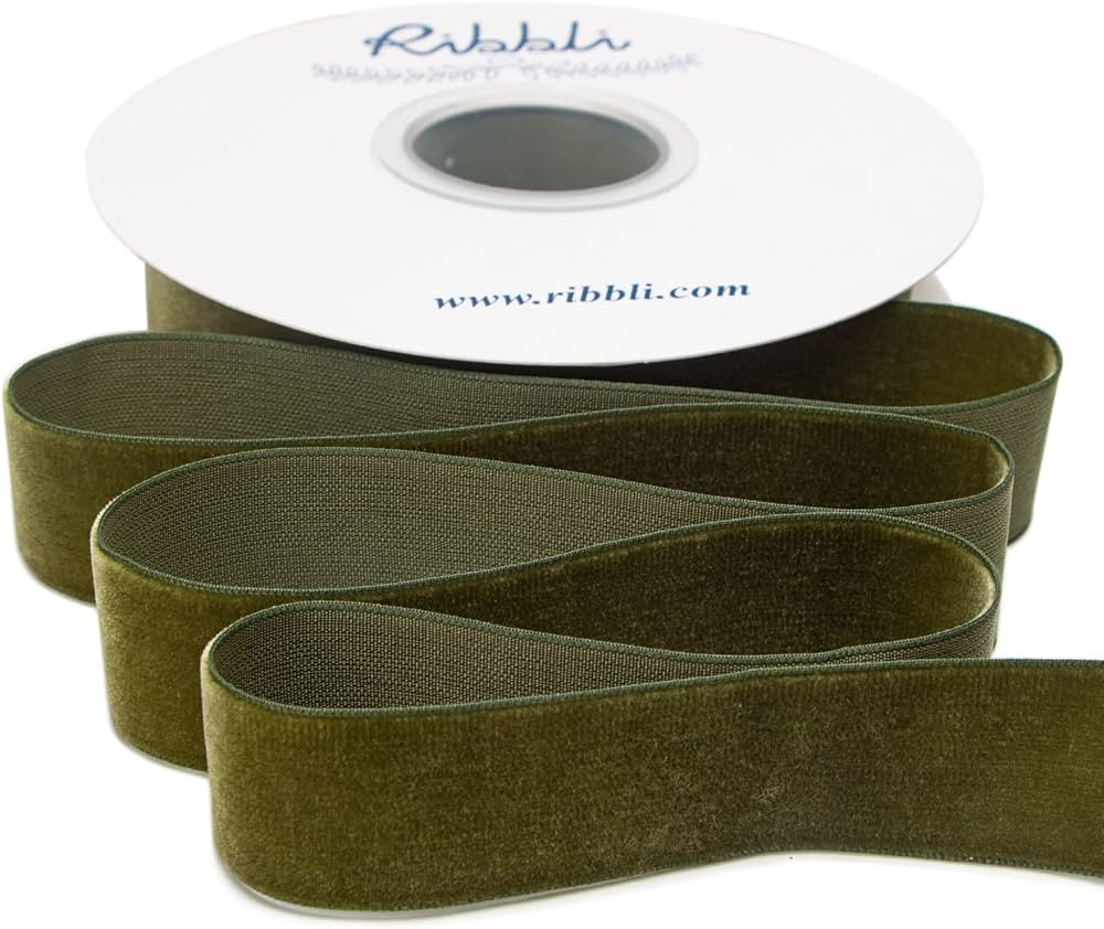 Ribbli Moss Green Velvet Ribbon,Polyester Velvet 1 Inches Continuous10-Yard Spool,Christmas Ribbo... | Amazon (US)