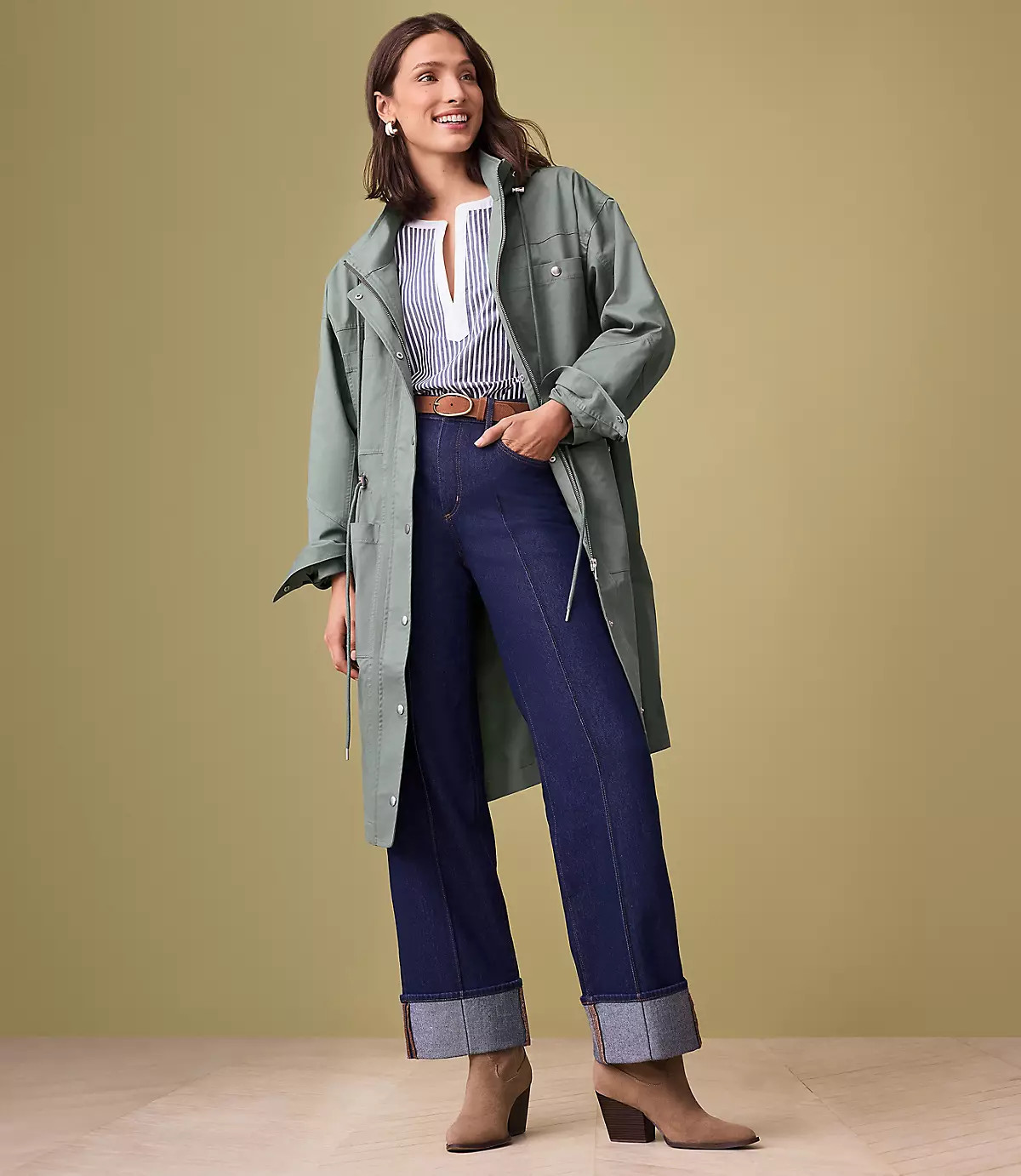 Pintucked Cuffed High Rise Wide Leg Crop Jeans in Dark Rinse | LOFT