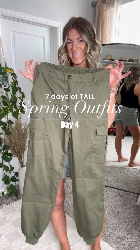 7 days of spring outfits - day 4

✨joggers are not linked here, but can be found in my linktree (IG/TT/FB bio)

Black tank - large
Sweatshirts - medium
Button up shirt - fits very oversized, can size down, I stayed tts (large)
Sandals - 11


#LTKVideo #LTKstyletip #LTKmidsize