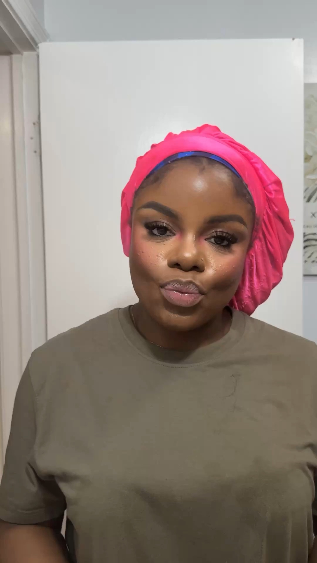Watch me wipe it ALL away in 40 seconds 💄➡️😌