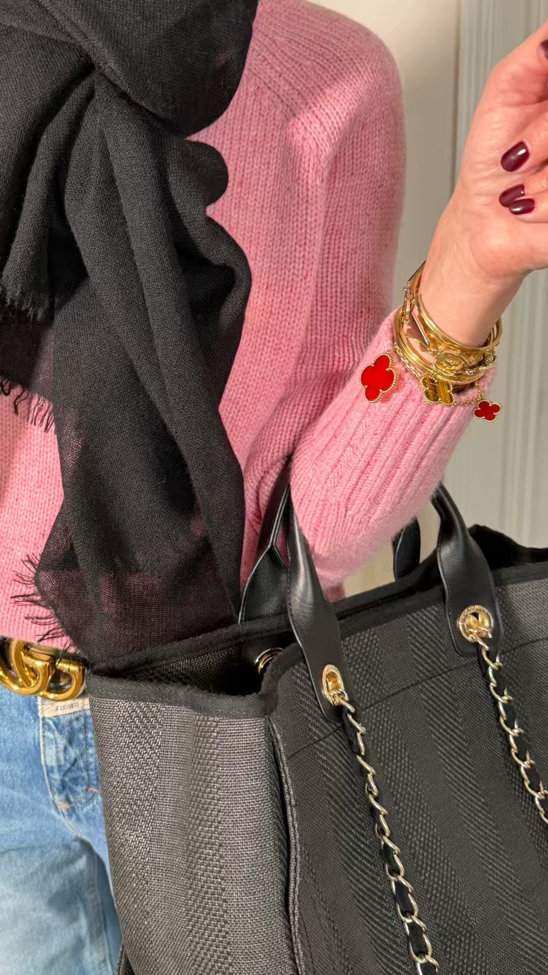 Chanel-inspired, but made for real life
 
Soft pink tones, classic silhouettes, and feminine details — this look is all about timeless elegance with a modern twist. It’s proof that polished doesn’t have to feel stiff or overdone.


📩 Want help recreating iconic looks? DM me.    #WomenOwnedBusinessNJ #FashionStylist #WardrobeStylist #StyledInNJ #NJEntrepreneurWomen #SummitNJWomen

#LTKOver40