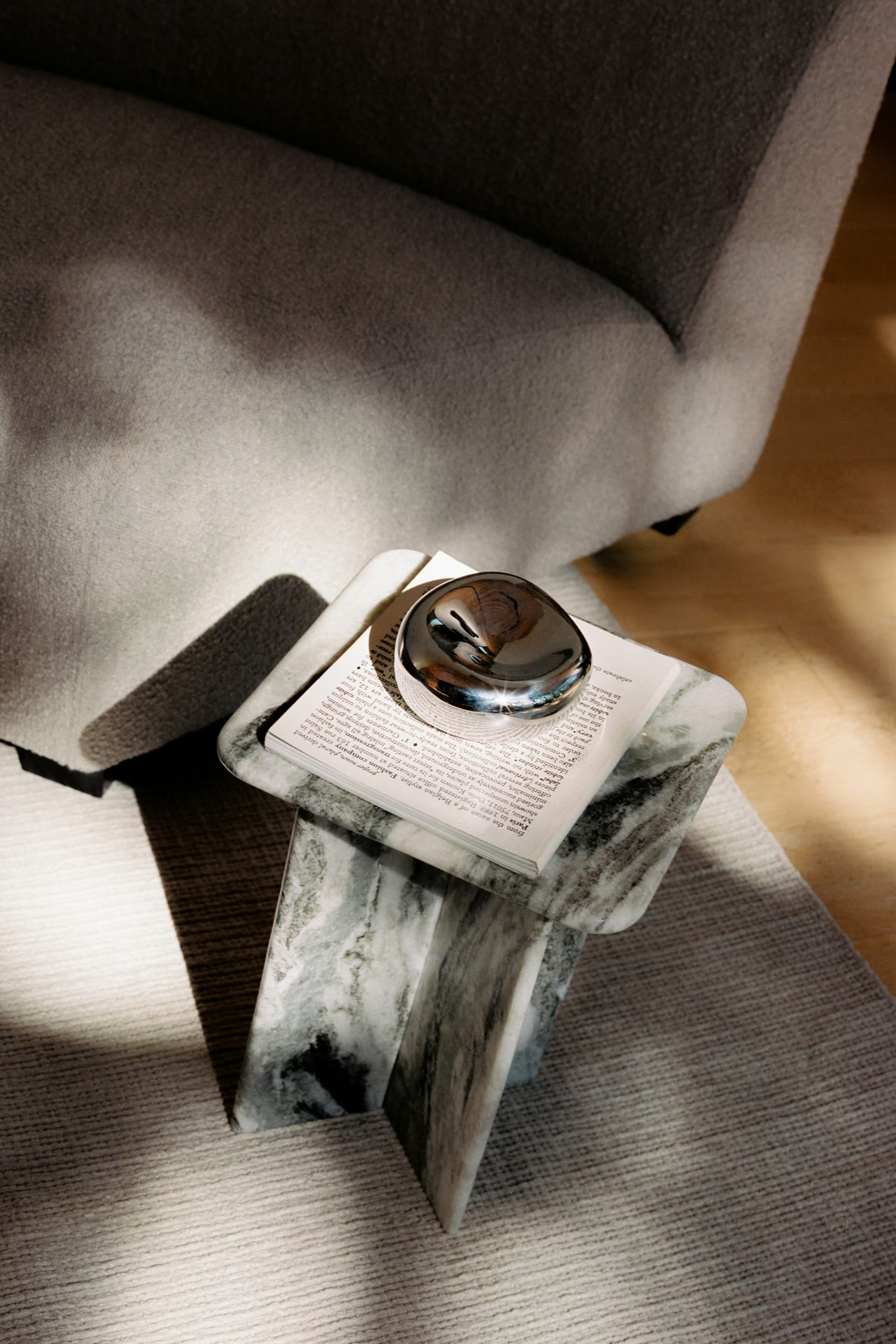 Small metal dish | H&M (UK, MY, IN, SG, PH, TW, HK)