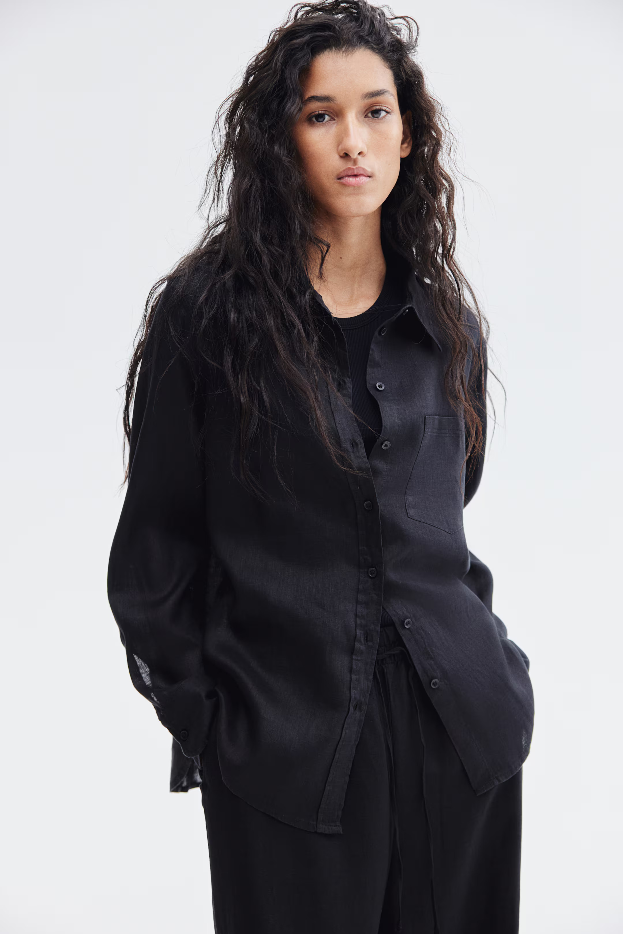 Linen shirt | H&M (UK, MY, IN, SG, PH, TW, HK)