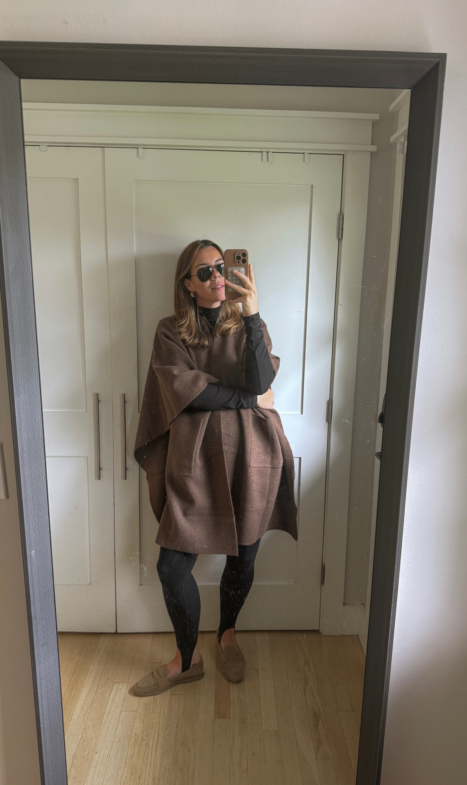 Fall outfit idea! Easy mom on the go outfit!  

 

#LTKStyleTip #LTKShoeCrush