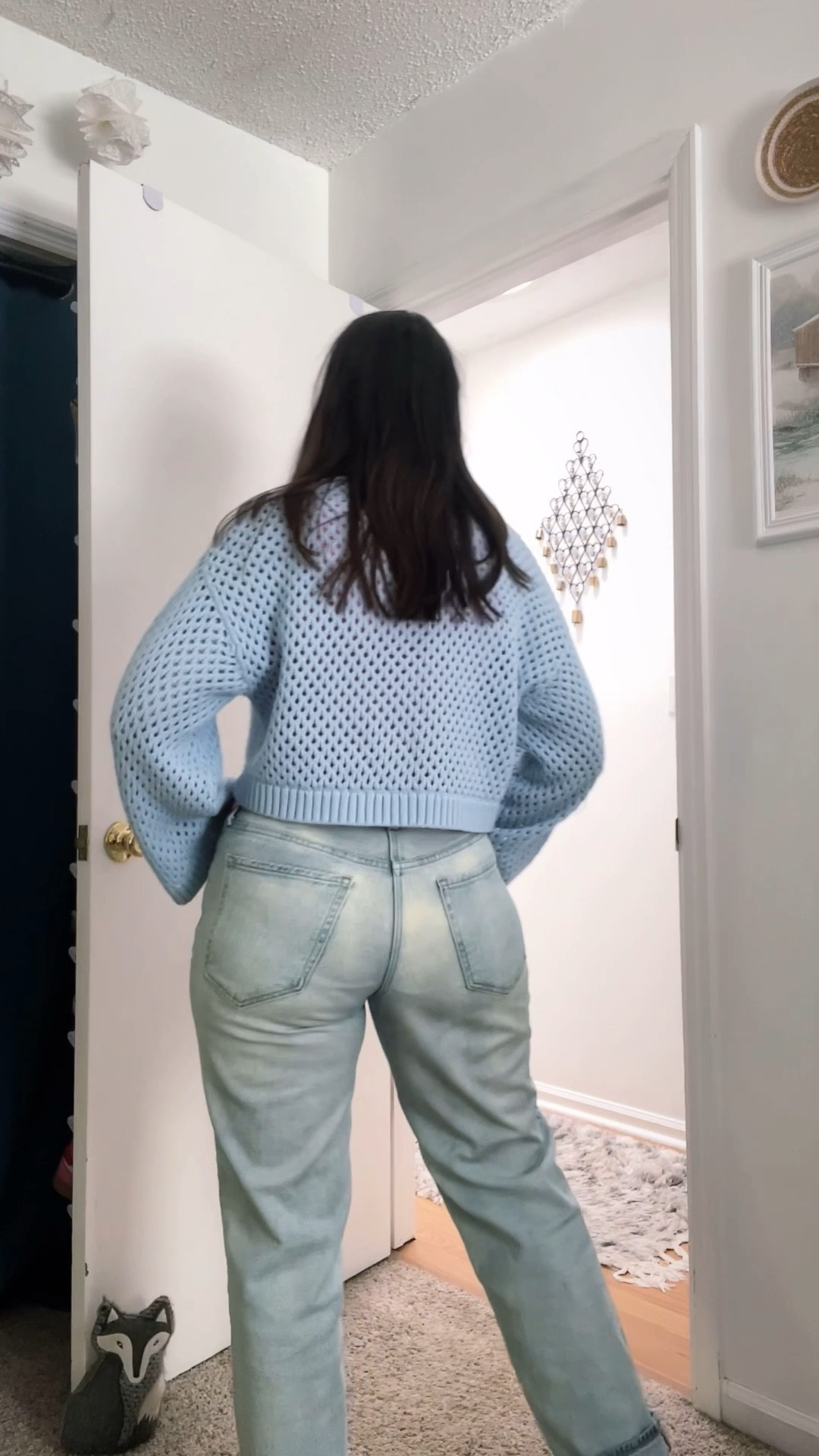 ON Sale! 
Love these Jeans!! 
Also, my blue sweater is thrifted with no tag, but I found some good alternatives
🩵🩵🩵
Old Navy OG Loose Jeans
Reef Sandals
Pop of Pink 

#LTKmomlife #LTKootd #LTKMidsize