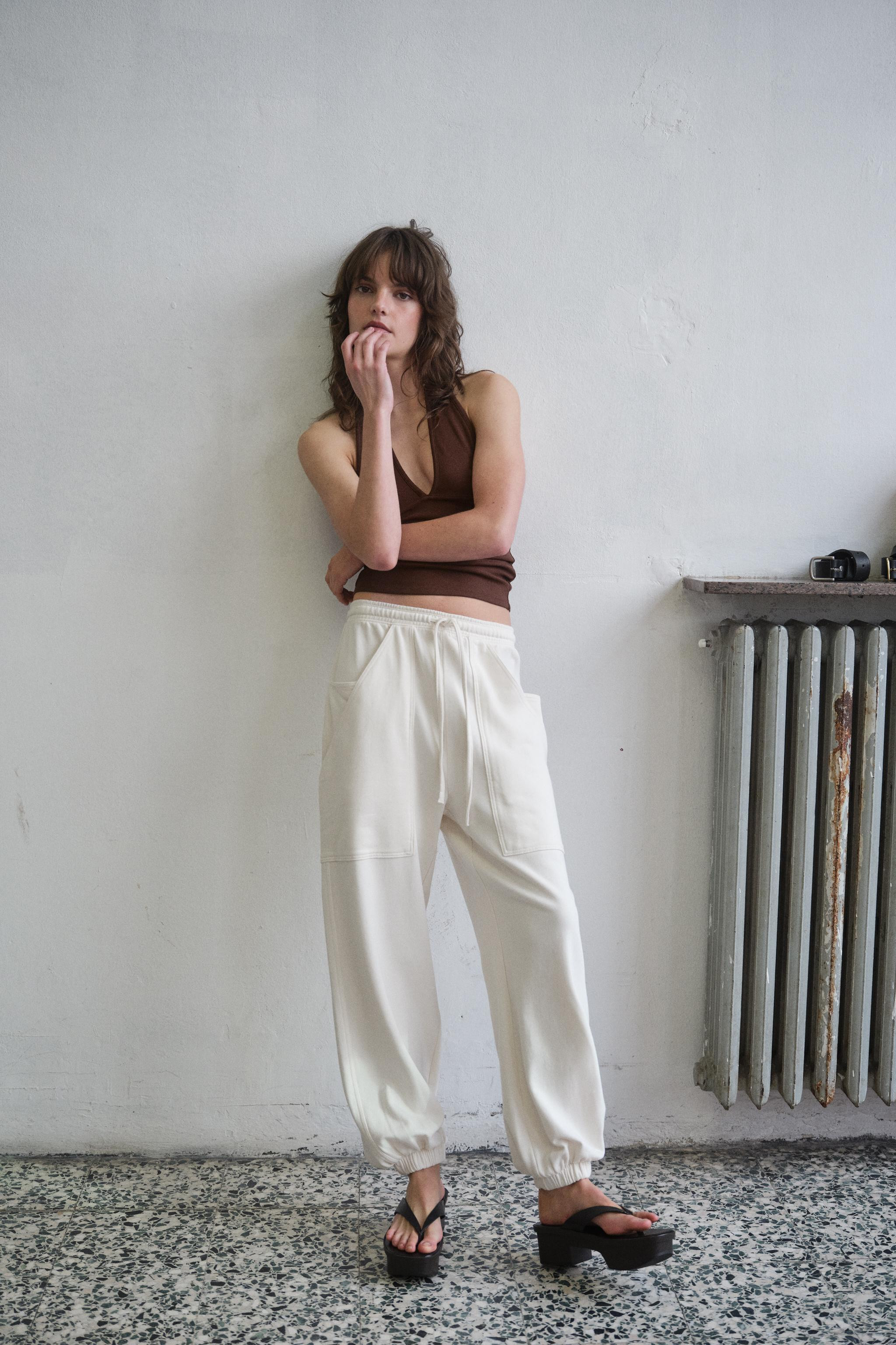 JOGGER TROUSERS WITH POCKETS | Zara UK