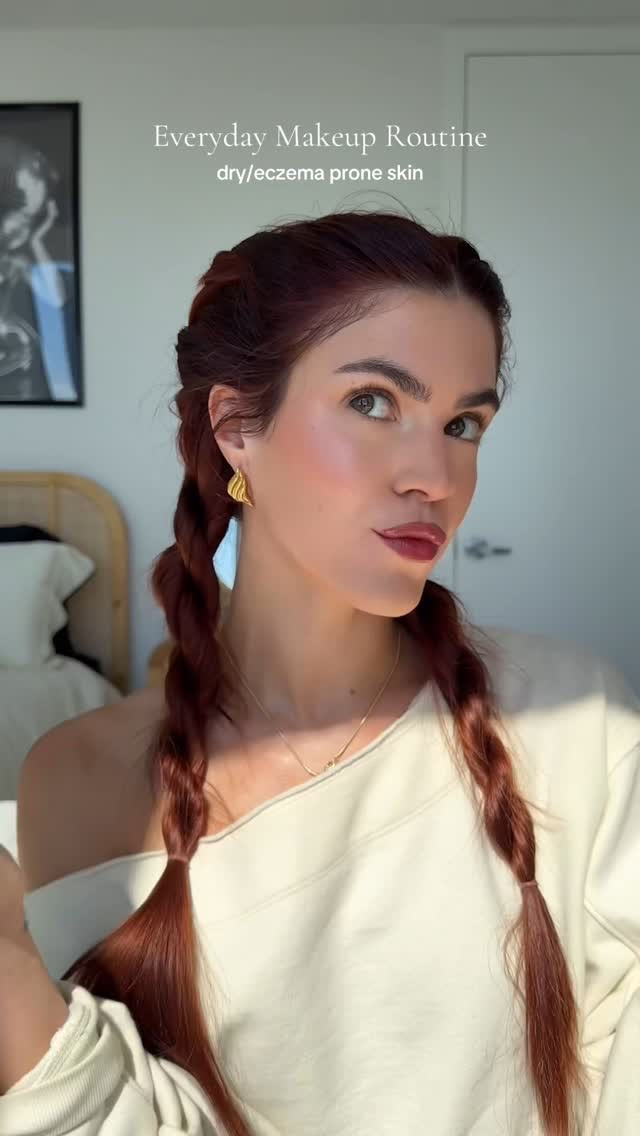 my everyday glowy makeup routine for dry/eczema prone skin🫶🏼
@patchology firming eye gels 
@charlottetilbury magic water cream, lip liner pillow talk 
@tatcha silk sunscreen 
@colleenrothschild illuminating tinted eye cream 
@kosas revealer concealer in 2.5C, cloud set powder in feathery, cloud set stting mist
@merit Beauty flush balm blush in stockolm 
@benefitcosmetics hoola bronzer, fluff up brow wax, gimme brow, tickle highlight 
@sacheubeauty lip liner stay-n mauve 
@clarinsusa Official lip comfort oil 

#makeuproutine #dryskin #dryskinmakeup #eczemamakeup #eczemaproneskin