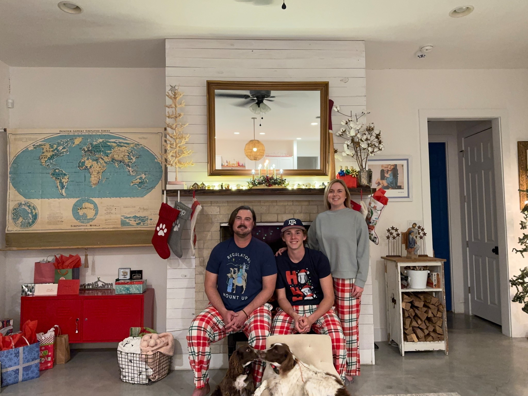 Belated Christmas wishes! 🎄✨

#LTKmomlife #LTKHoliday #LTKKids