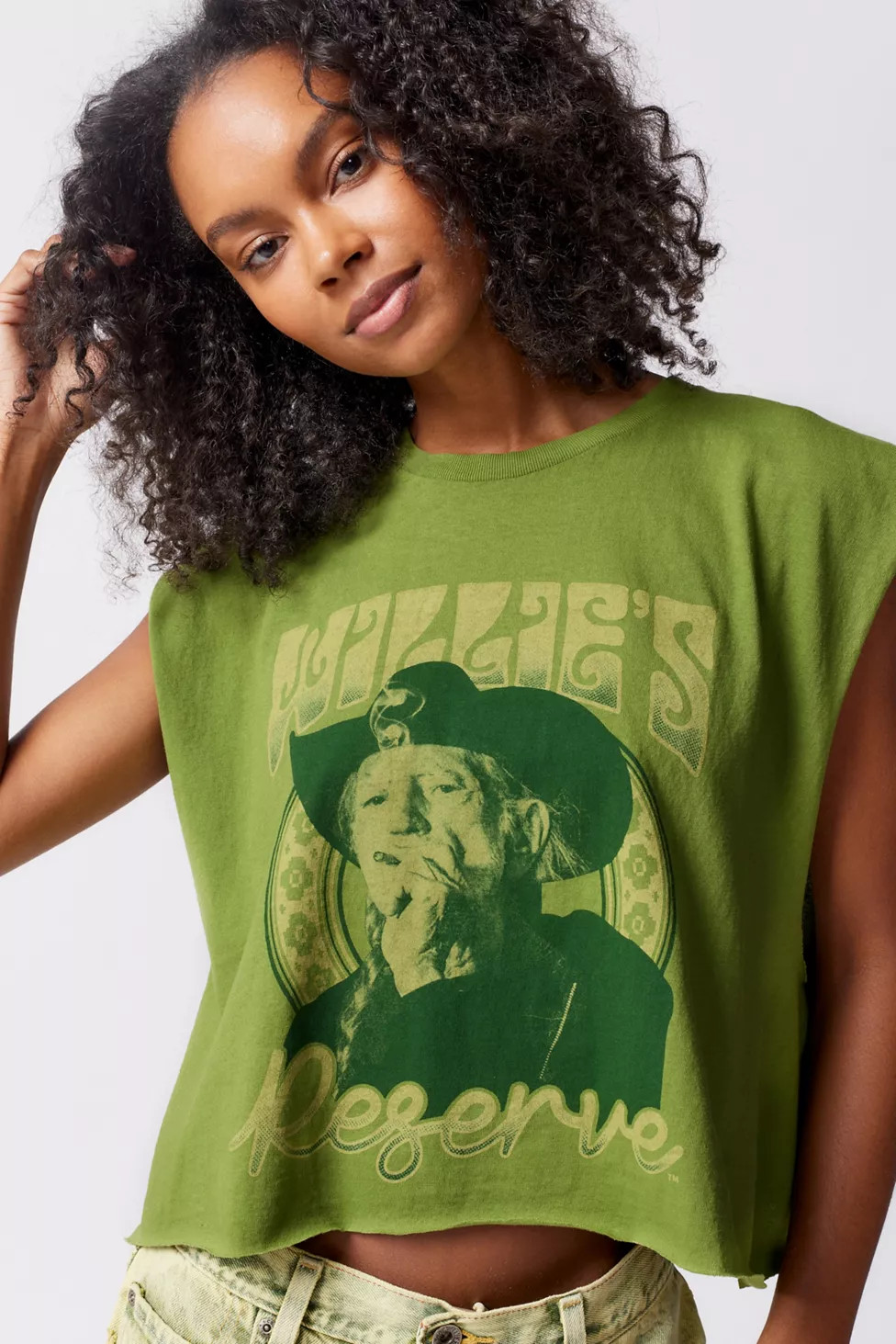 Willie Nelson Cropped Muscle Tee | Urban Outfitters (US and RoW)