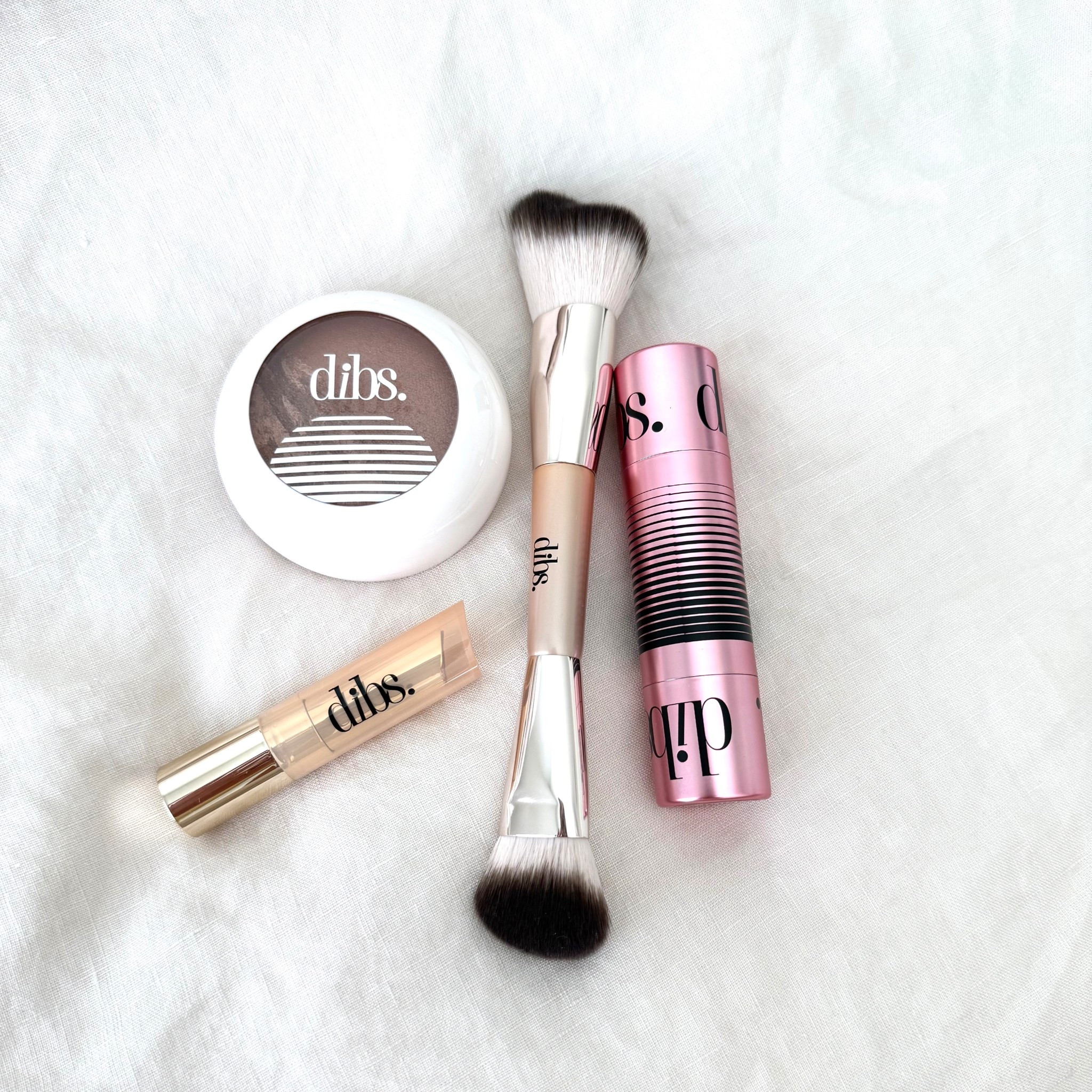 I got some new makeup from Dibs, I’m excited to use this bronzer. Also the double ended makeup brush is going to come in so handy and save space in my makeup bag! @DIBS Beauty 

#LTKBeauty #LTKgrwm #LTKdayinmylife