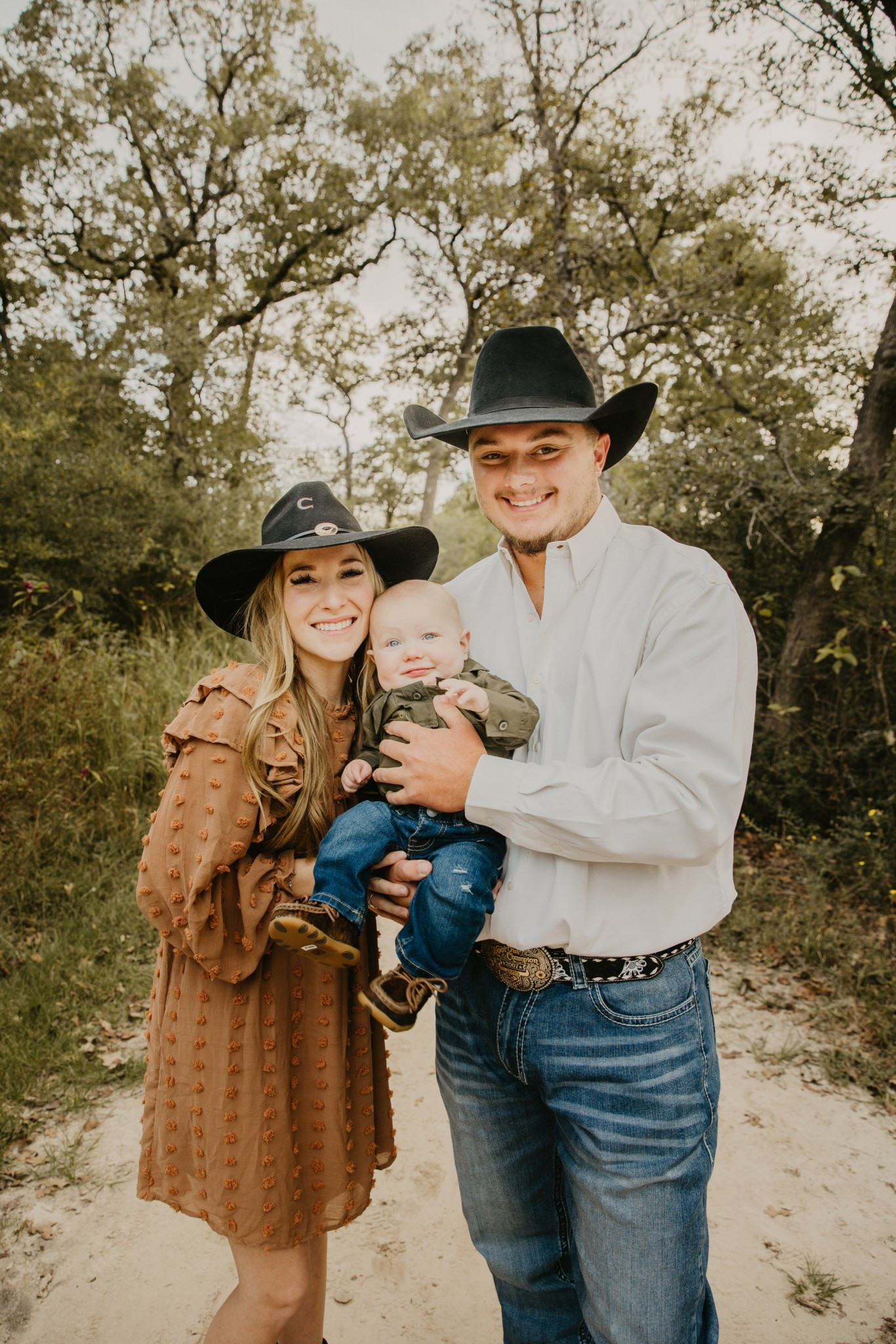 Fall Family Photos from a few years ago!

#LTKSeasonal #LTKFamily #LTKBaby