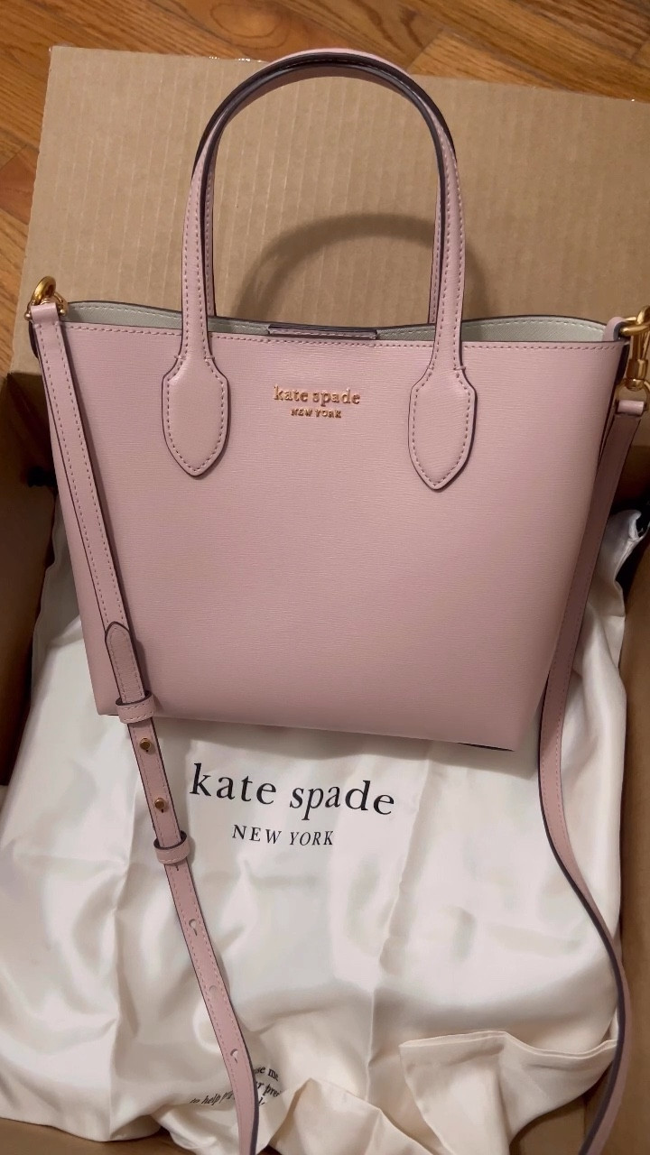 Kate Spade New York Bleecker Medium Crossbody Tote 🎀