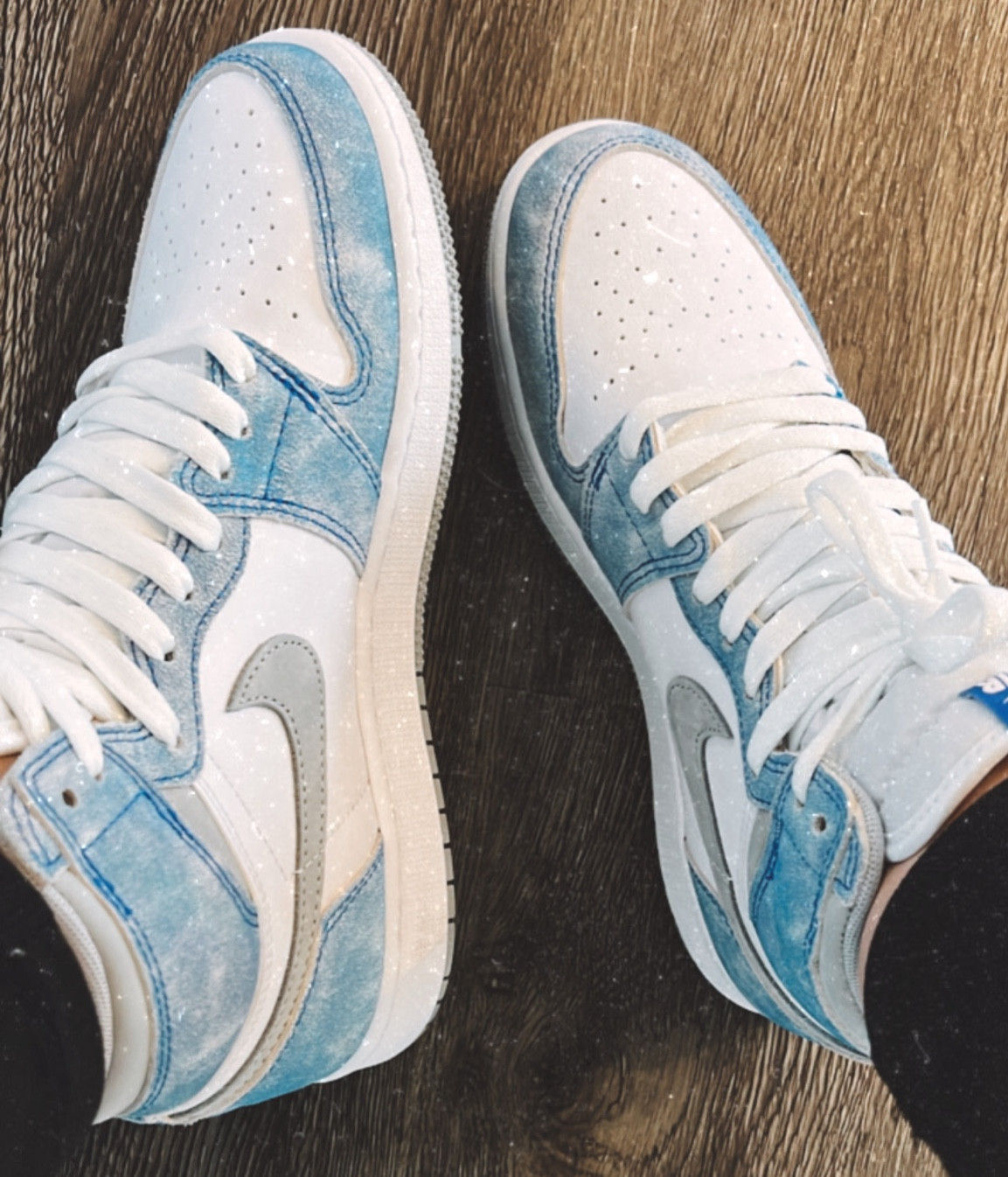 Jordan 1 Retro High Hyper Royal 

#LTKshoecrush #LTKstyletip #LTKmidsize