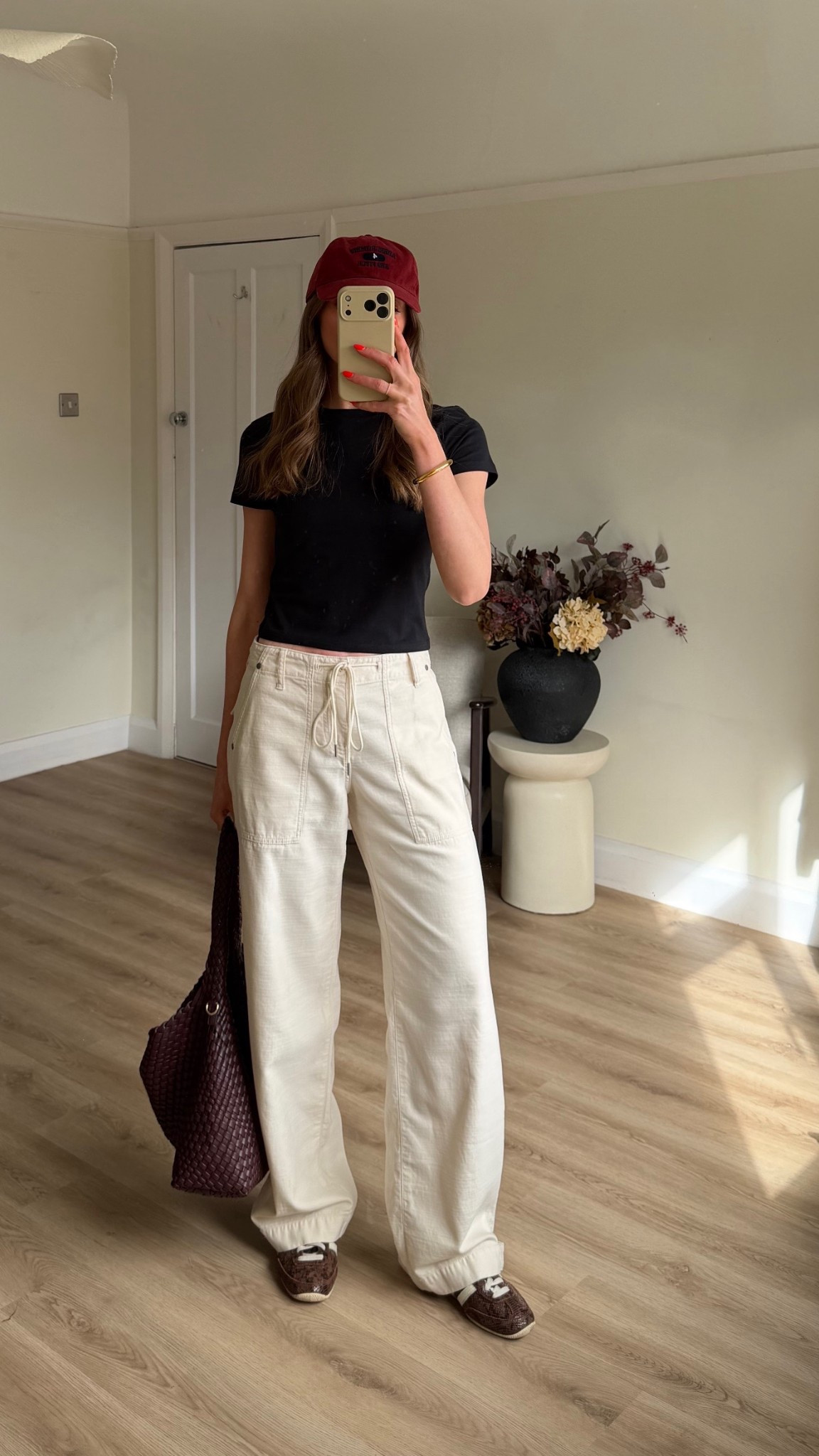 Up to 40% off everything at Abercrombie & use: AFEMILY for an extra 15% off
Small in the black baby tee
25 Long in the cream weekender low rise trousers, I’m 5 ft 6

Ad. @abercrombie #abercrombiepartner
27/3/26-30/3/26 in UK and Europe. Excludes clearance and gift cards. See details online.
