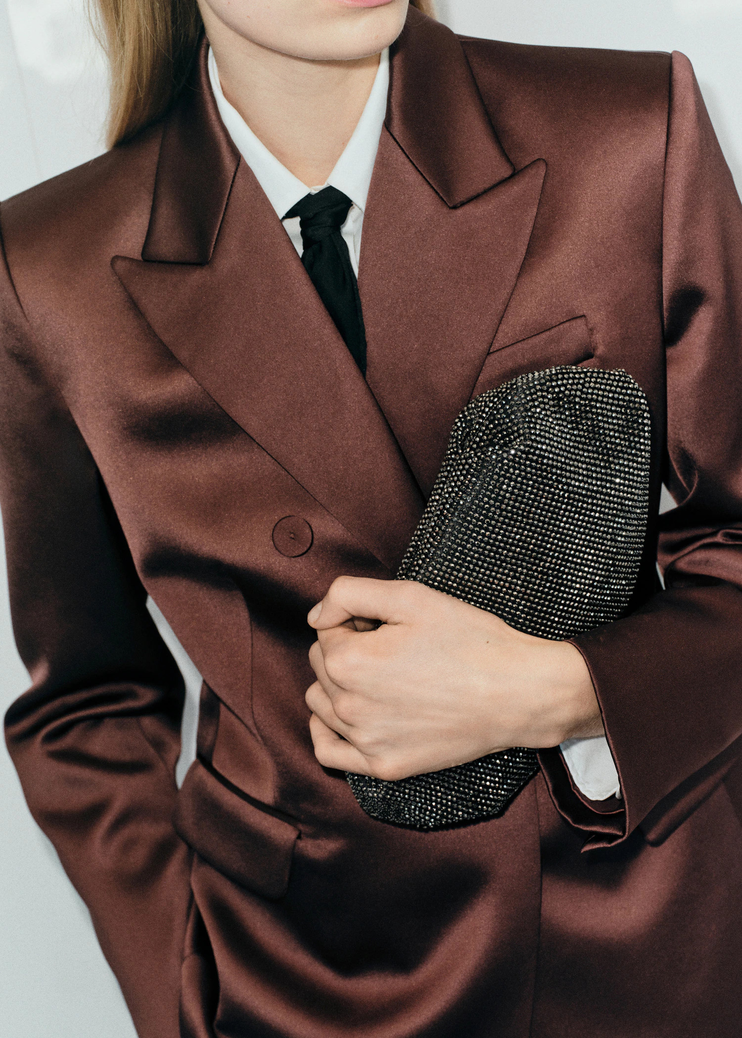 Crystal clutch bag | MANGO (UK)