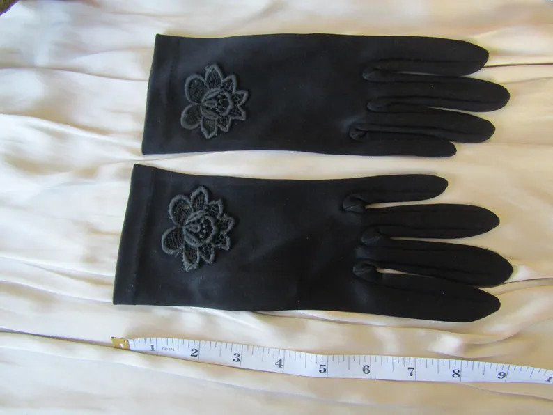 Vintage Black Bri-nylon With Lace Flower Wrist-length Gloves Size 7 Made in England - Etsy UK | Etsy (US)