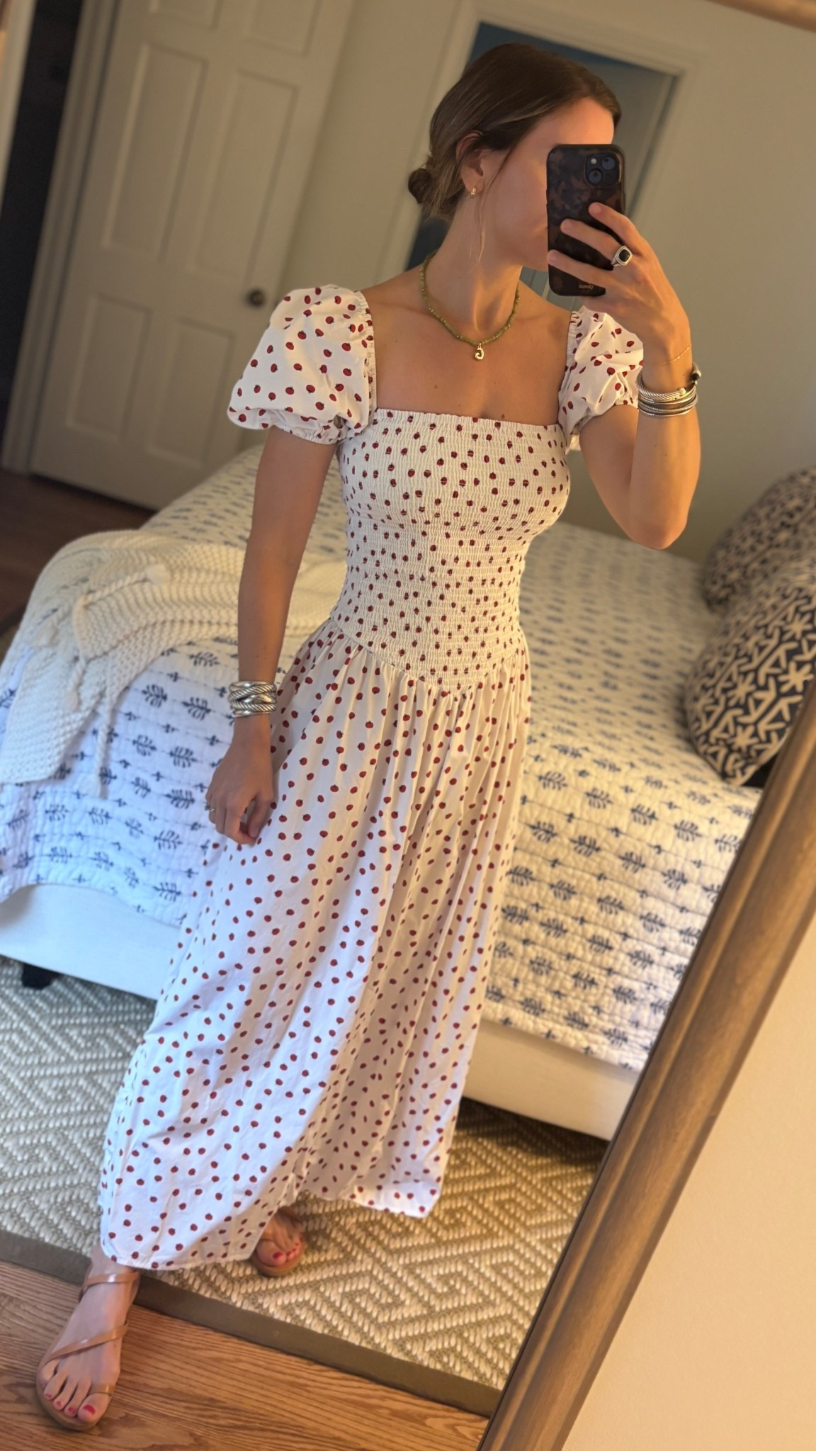 Team white after Labor Day! In an xs 🍅

#LTKStyleTip #LTKFindsUnder100 #LTKFindsUnder50