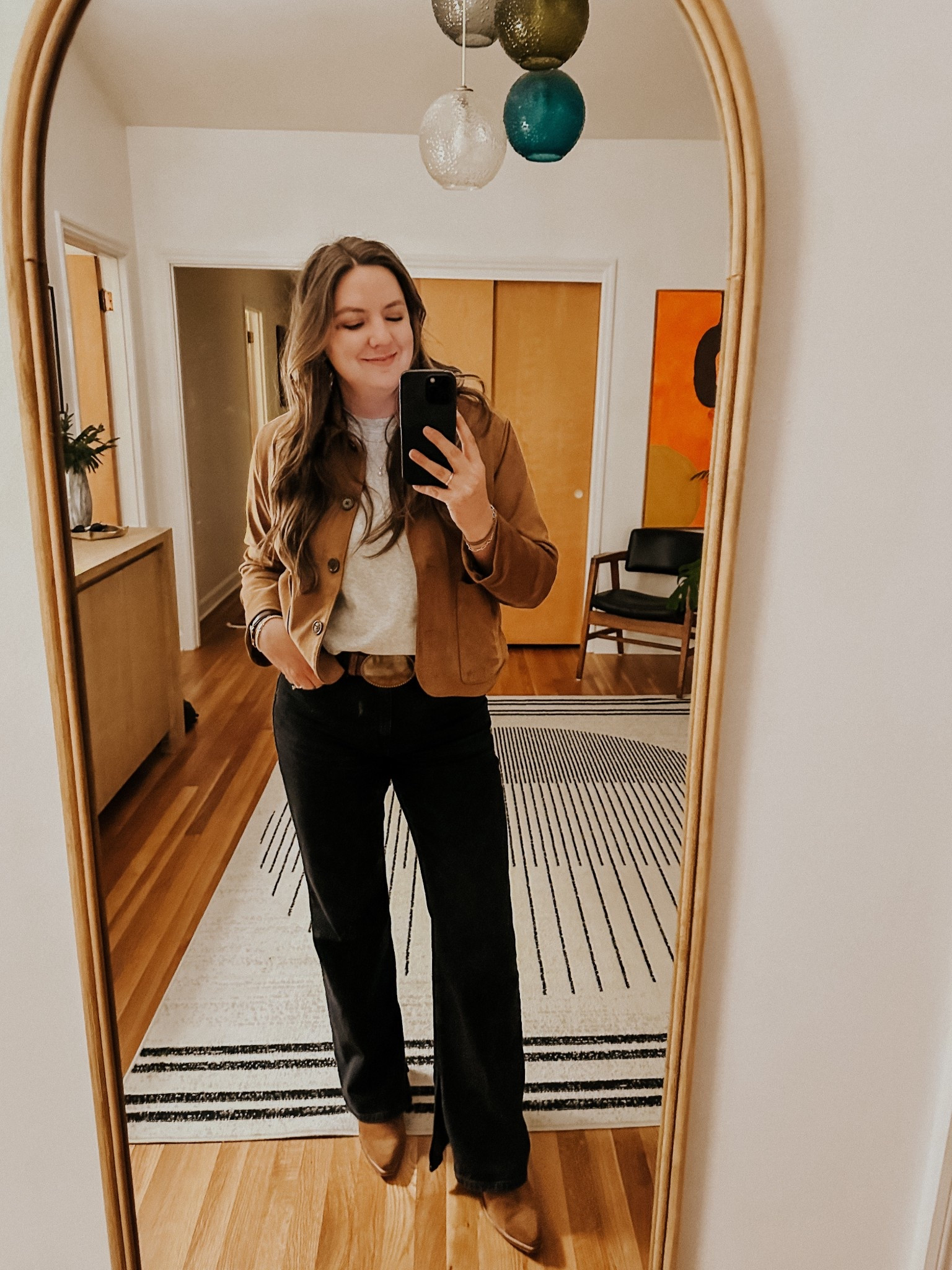 Date night ootd 

Suede cropped jacket, modern western, suede cowgirl boots, Tecovas, flare denim, black jeans


#LTKSeasonal #LTKSpringSale #LTKootd