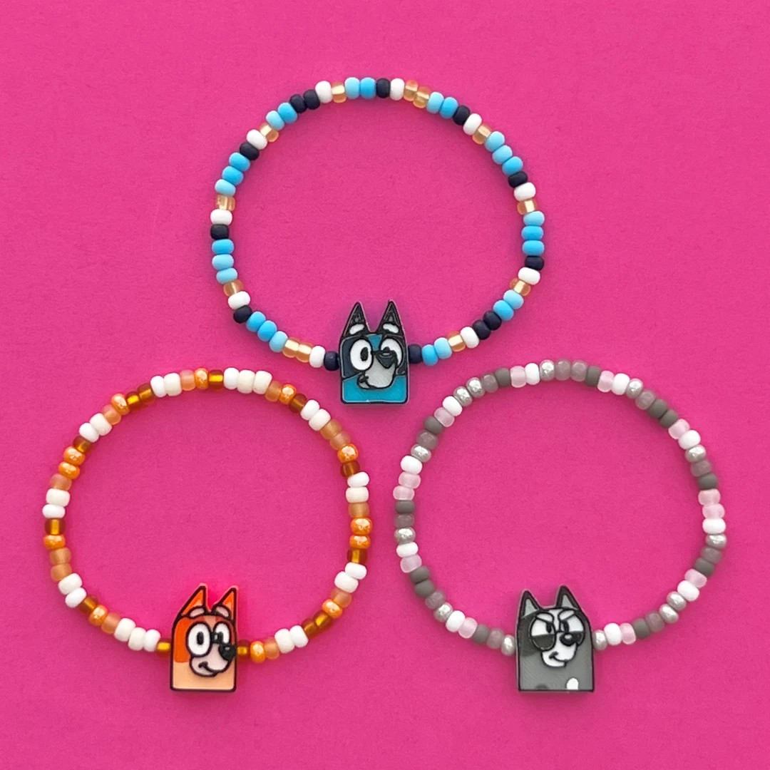 Bluey Bingo and Muffin Charm Beaded Bracelet | Etsy (US)